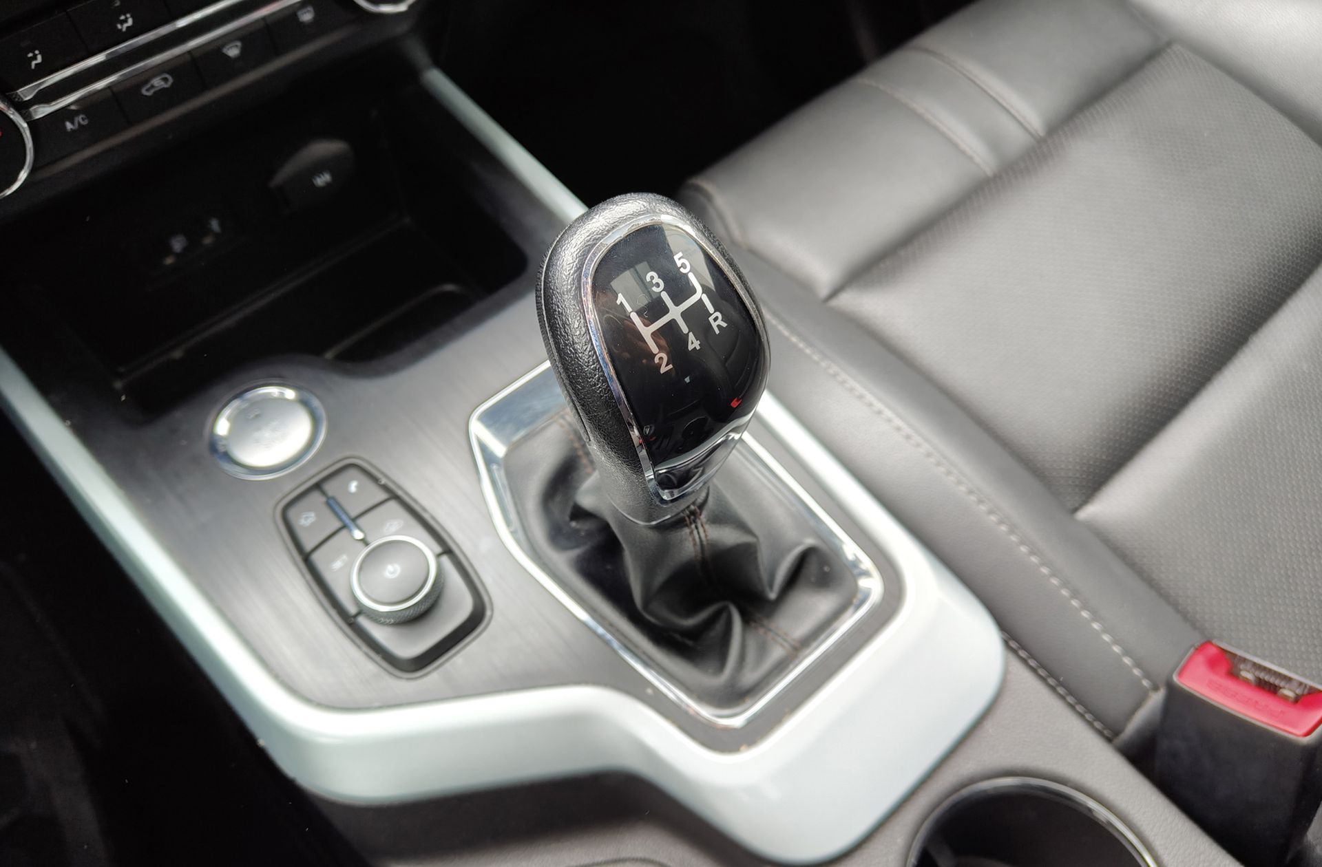 DR AUTOMOBILES DR 4.0 DR4 1.5 - foto 5