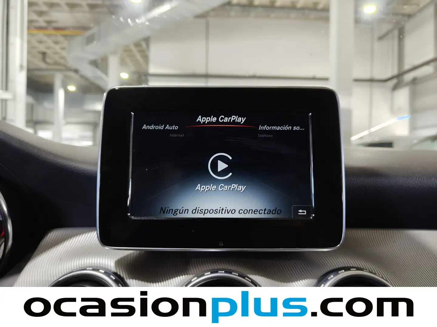 Foto Mercedes GLA Mercedes-Benz GLA GLA 200 d Urban (136 CV)