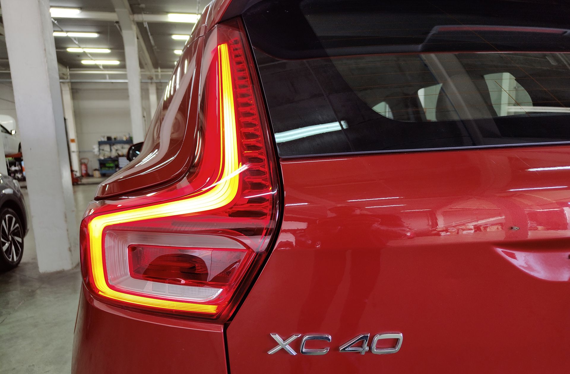 Volvo XC40 T3 Business Plus - foto 18