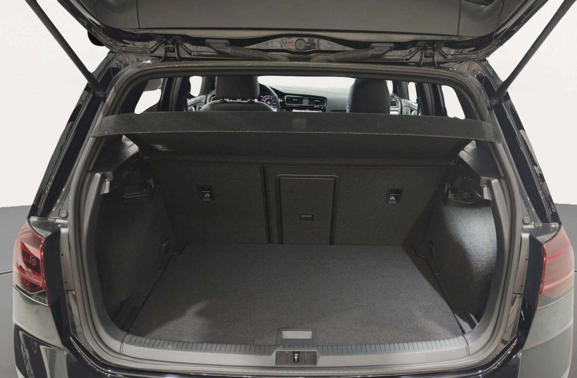 Volkswagen Golf GTI Performance 2.0 TSI DSG - foto 25
