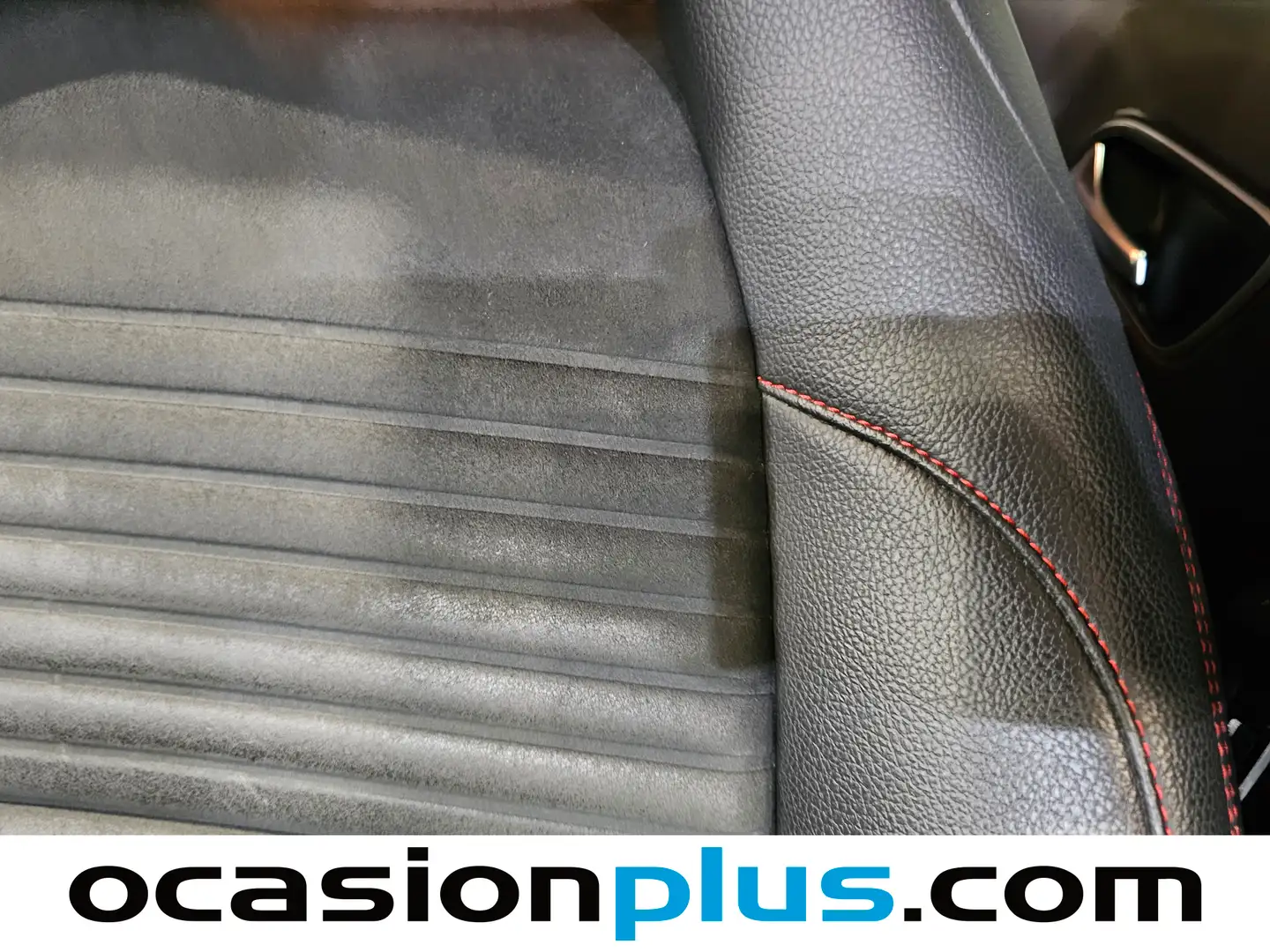 Foto Mercedes CLA Mercedes-Benz CLA 200 d (136 CV) PACK AMG