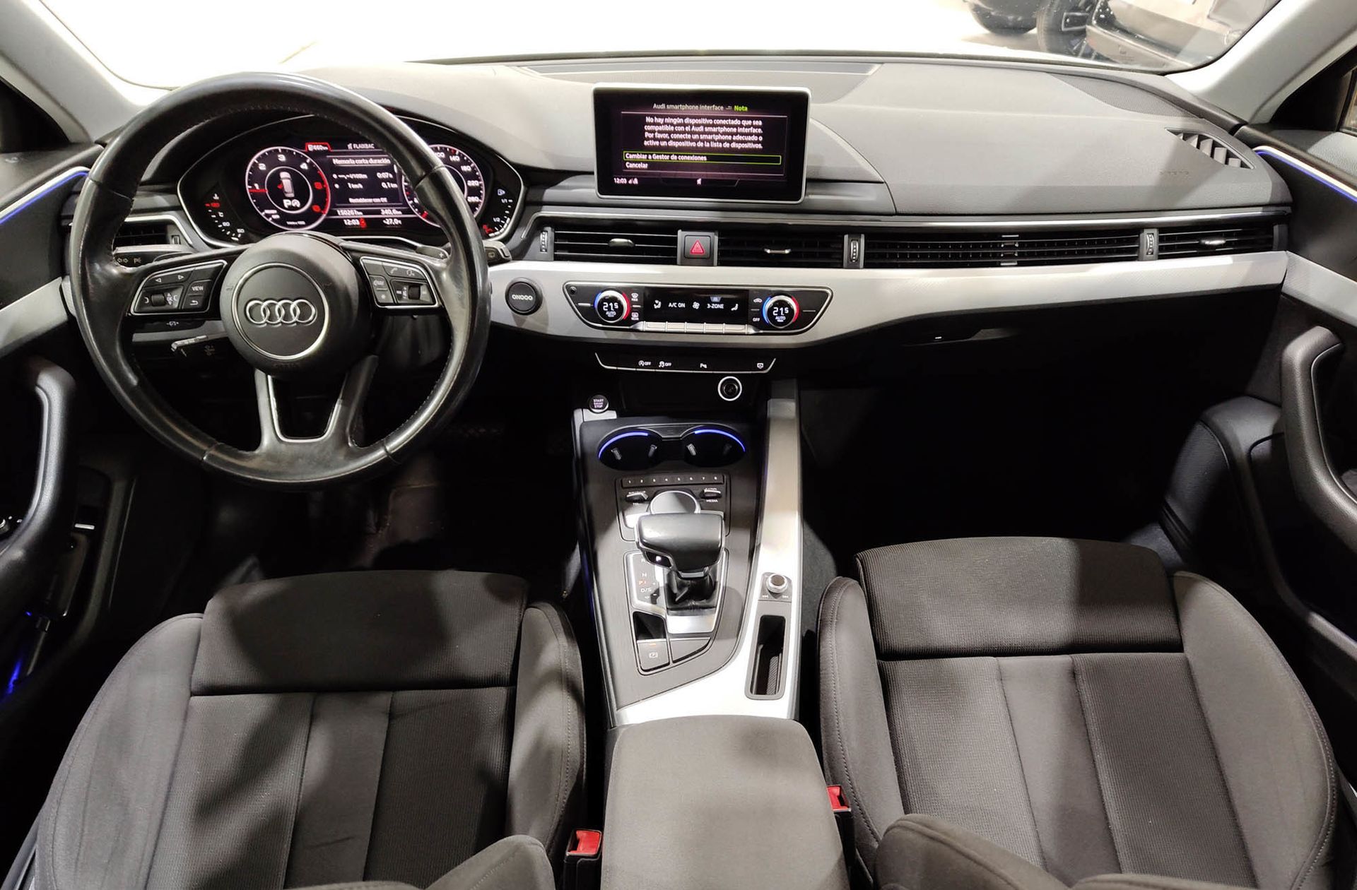 Audi A4 Avant Black line 2.0 TDI S tronic - foto 7