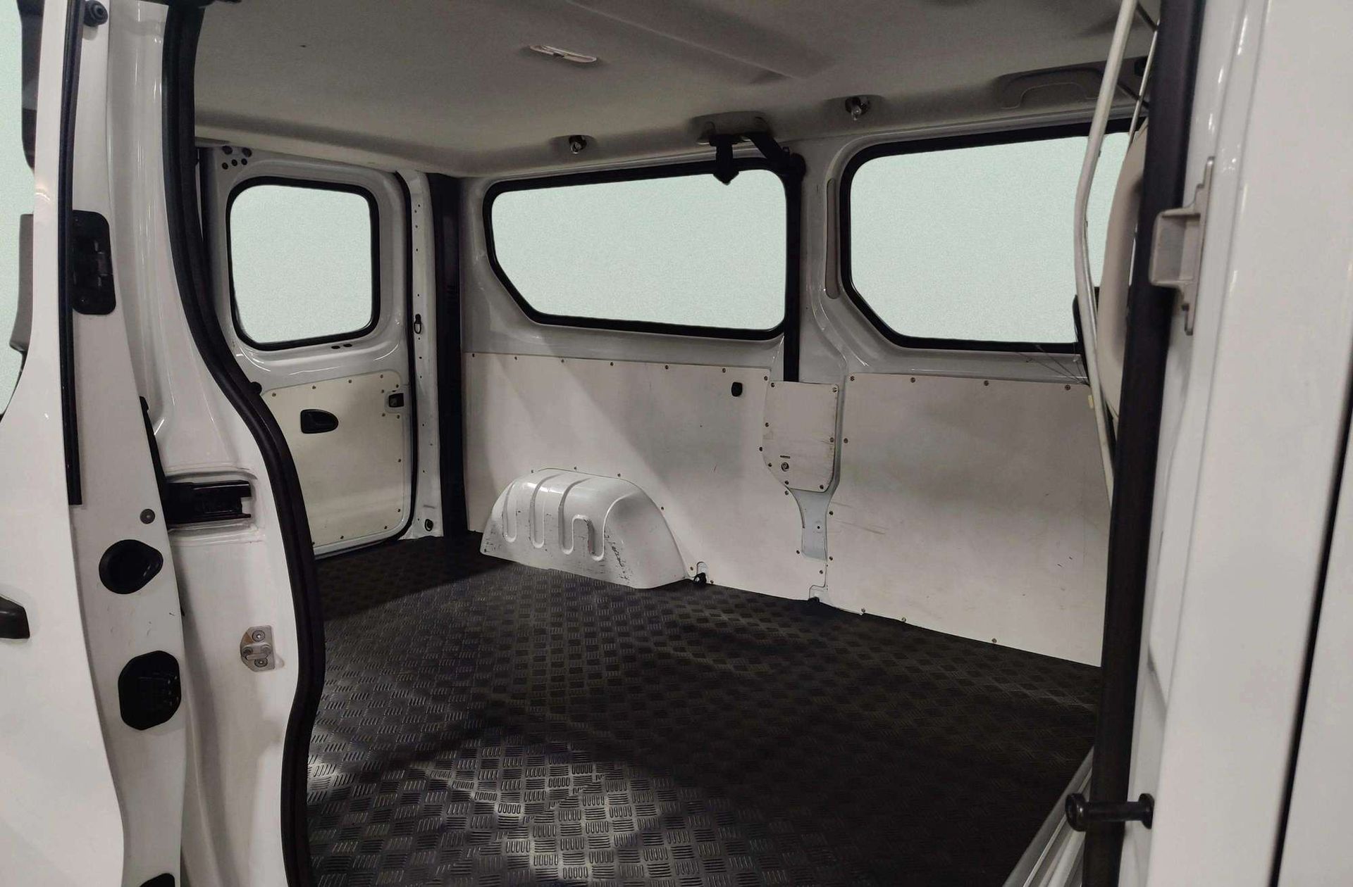 Opel Vivaro Furgon 1.6 CDTI Selective 29 L2H1 - foto 12
