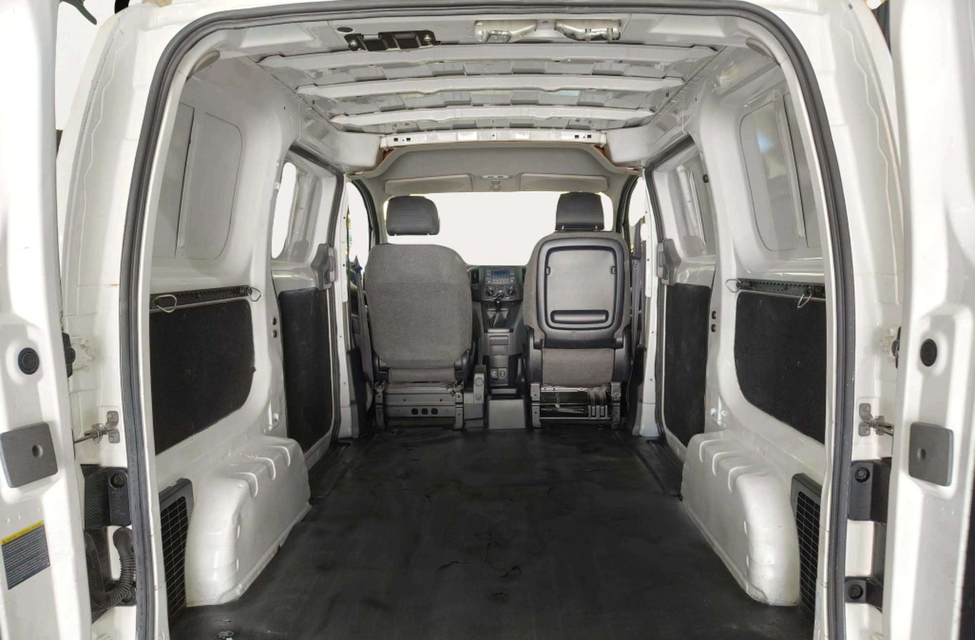 Nissan NV200 Furgon 1.5 dCi Comfort - foto 14