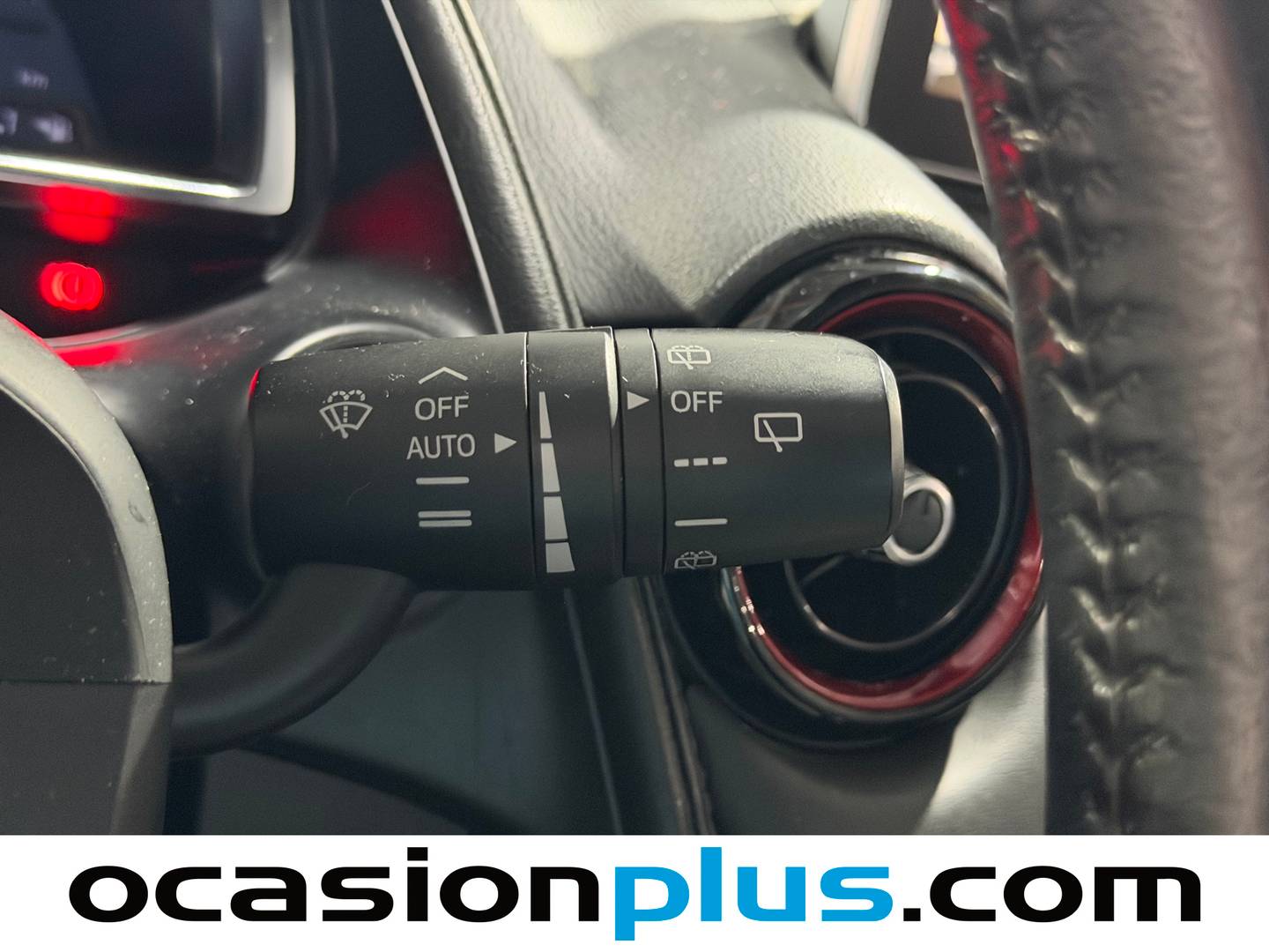 Foto Mazda CX-3 Mazda CX-3 2.0 SKYACTIV GE Luxury 2WD (120 CV)