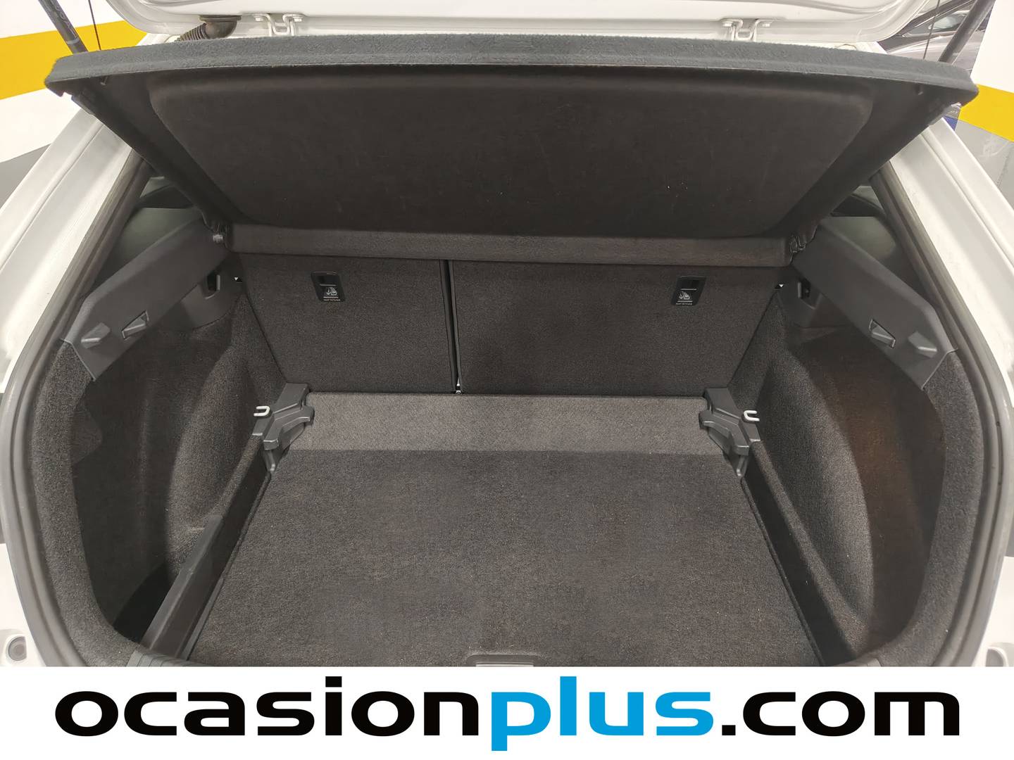 Foto Volkswagen Taigo Volkswagen Taigo R-Line 1.5 TSI (150 CV) DSG