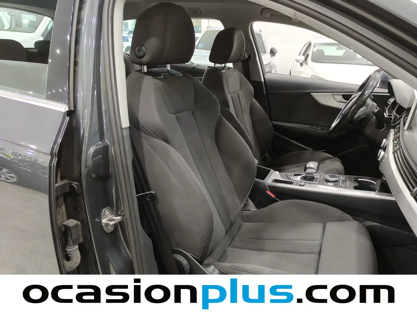 Foto Audi A4 Audi A4 Avant S line edition 2.0 TDI (150 CV) multitronic