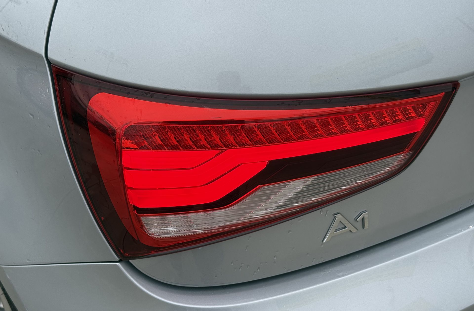 Audi A1 Sportback Adrenalin 1.0 TFSI Pack S-Line - foto 14