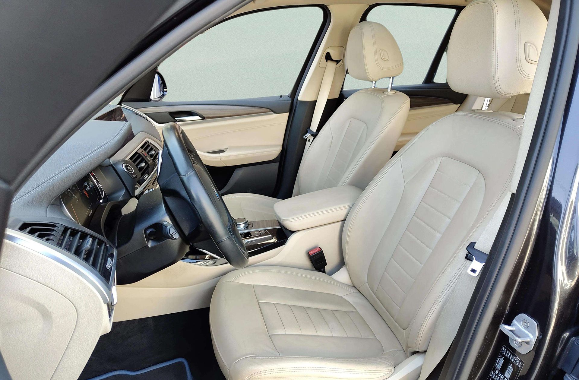 BMW X3 xDrive25d - foto 11