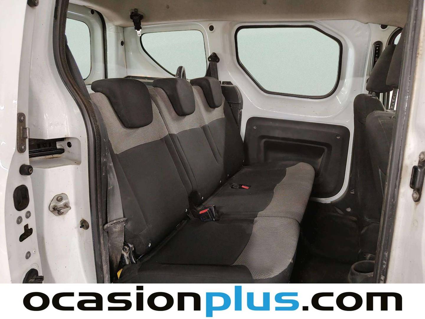Foto asientos delanteros Dacia Dokker Dacia Dokker dCi 75 Ambiance (75 CV)