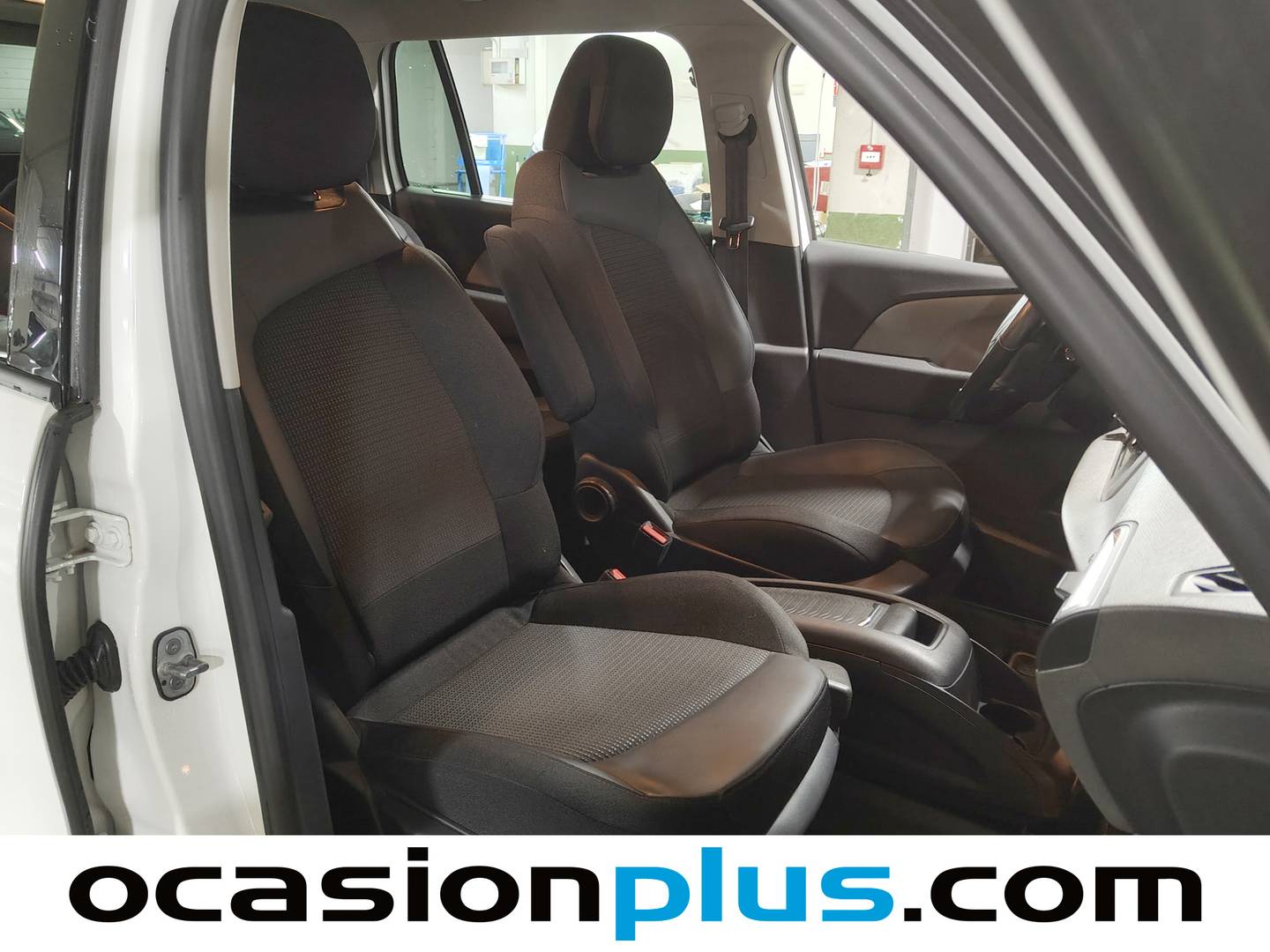 Fotos maletero Citroën Grand C4 Spacetourer Citroën Grand C4 Spacetourer PureTech 130 S&S Shine Pack EAT8 (130 CV)