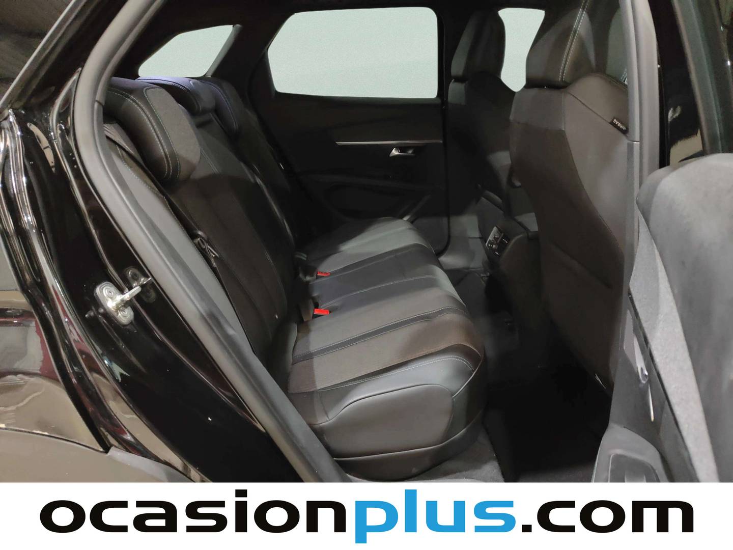 Foto Peugeot 3008 Hybrid Peugeot 3008 Hybrid 300 Allure Pack e-EAT8 (300 CV)