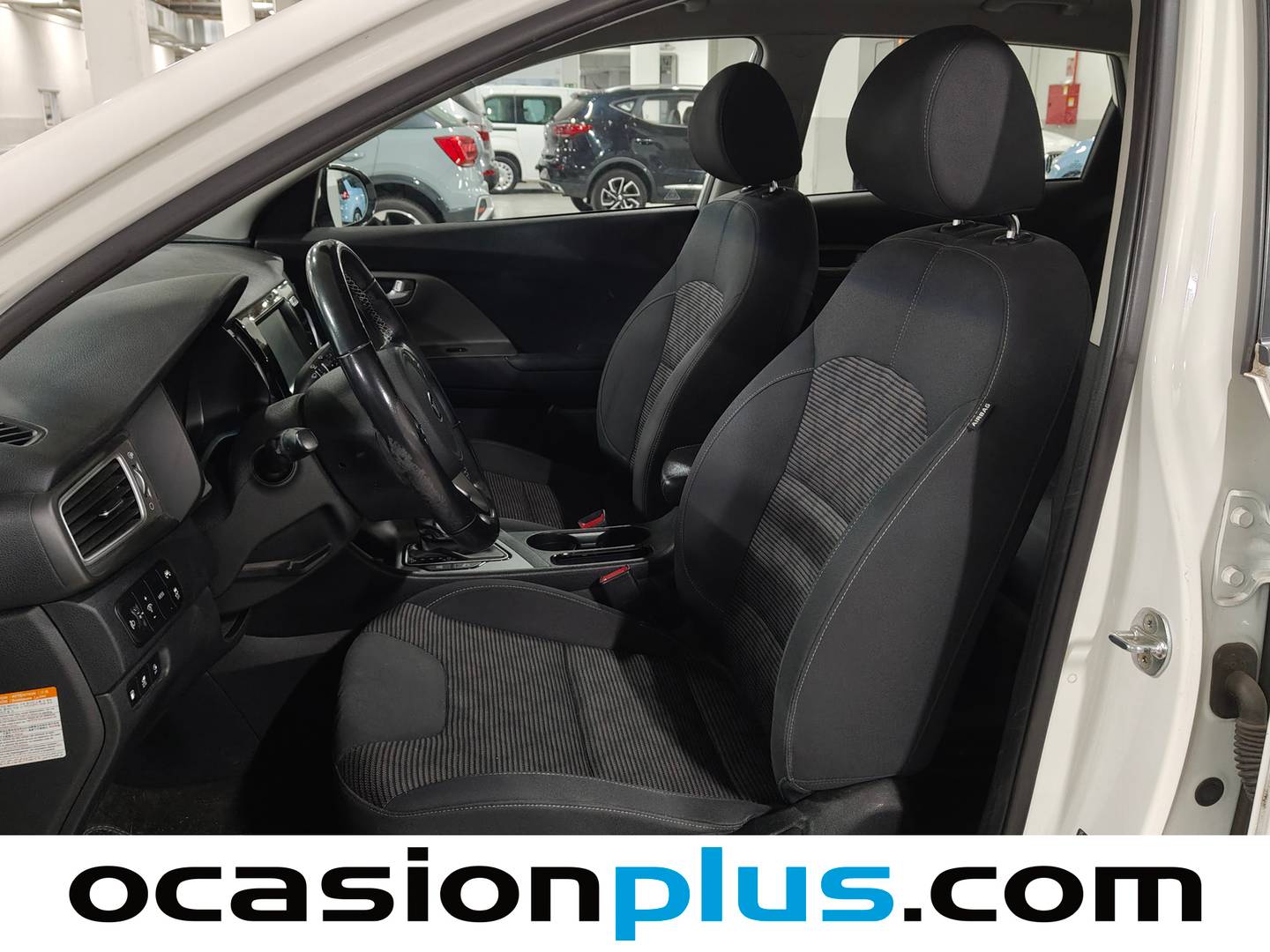 Foto asientos delanteros KIA Niro KIA Niro 1.6 GDi PHEV Híbrido Drive (141 CV)