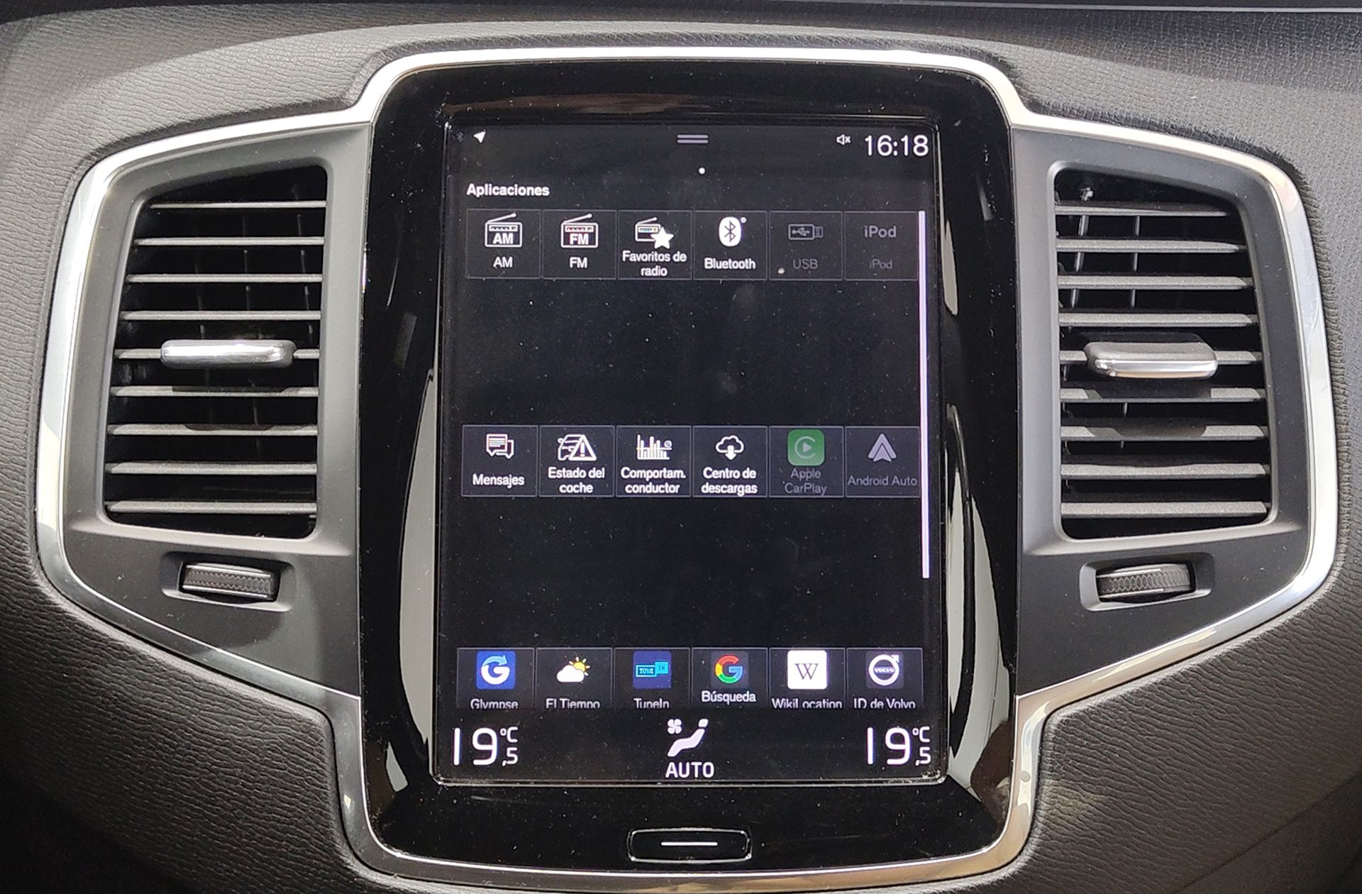 Volvo XC90 D5 Momentum AWD 7 plazas - foto 8