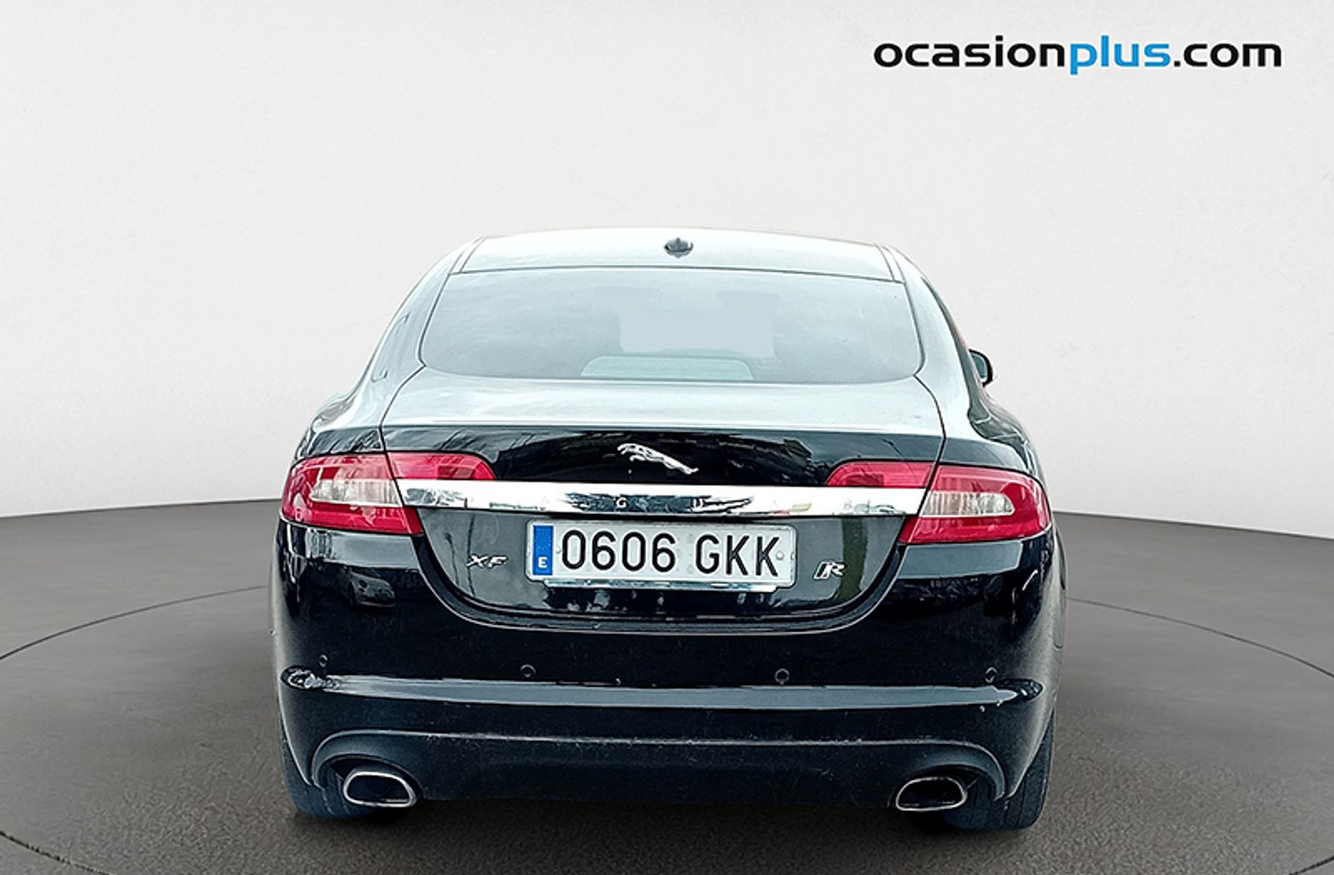 Jaguar XF 2.7D V6 Luxury - foto 9