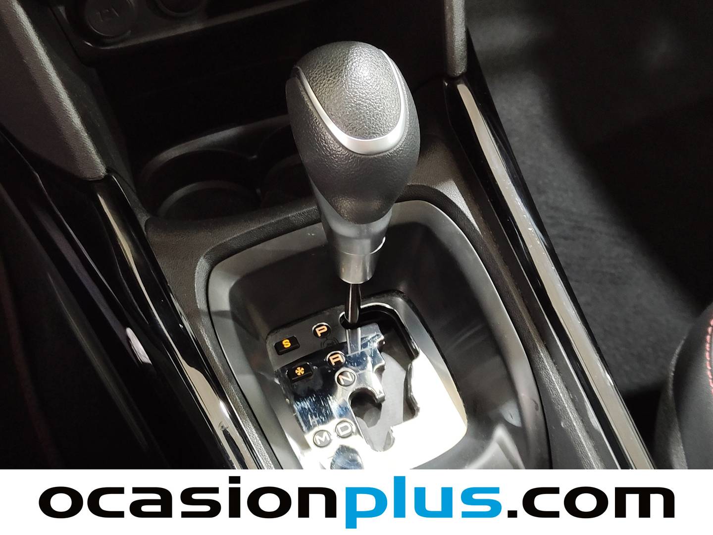 Foto Peugeot 2008 Peugeot 2008 GT Line 1.2 PureTech (110CV) Auto