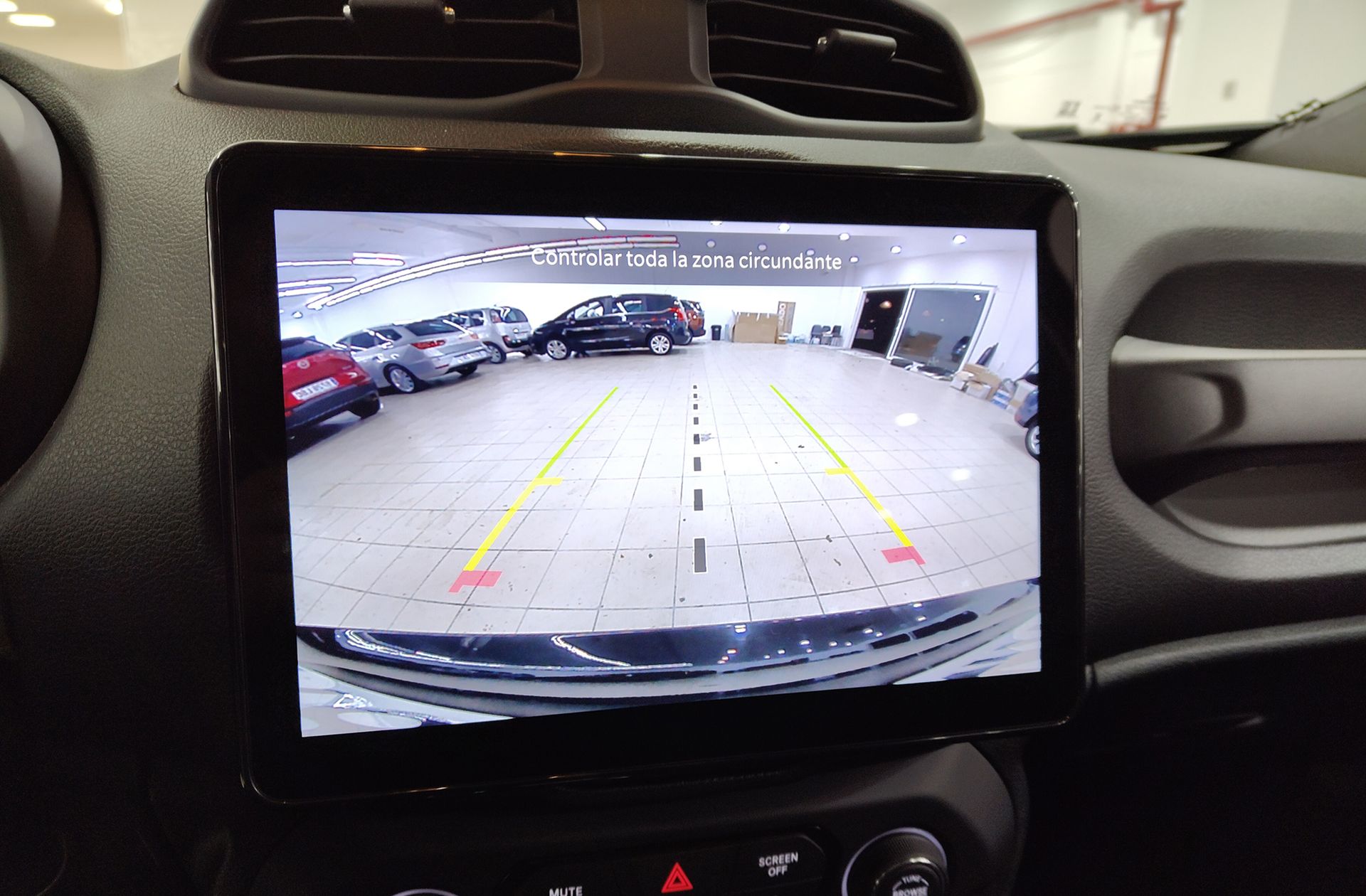 Jeep Renegade eHybrid 1.5 Limited ATX - foto 8