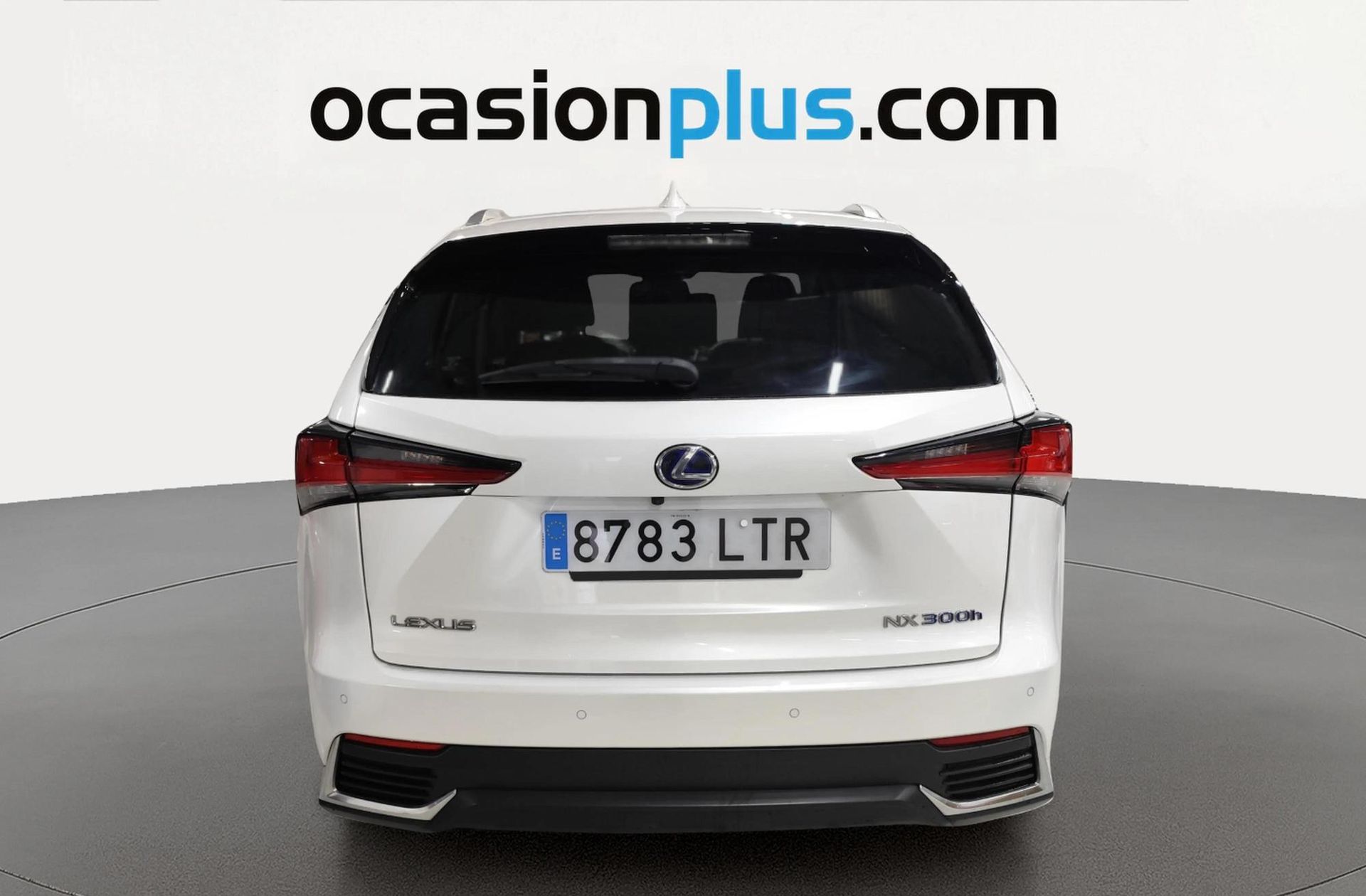 Lexus NX 300h Premium 2WD - foto 14
