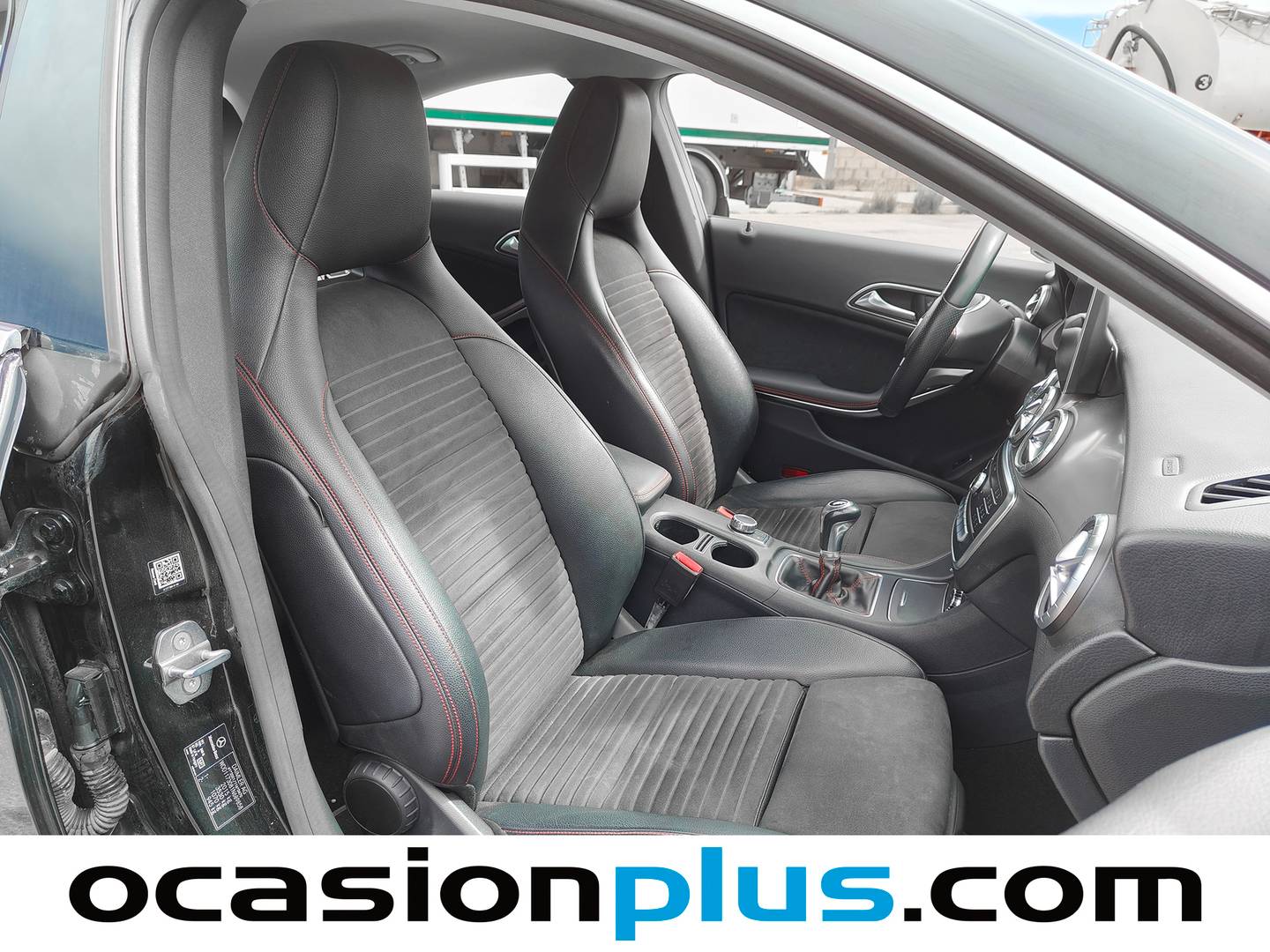 Acabados Mercedes CLA Mercedes CLA 200 d (136 CV) Pack AMG