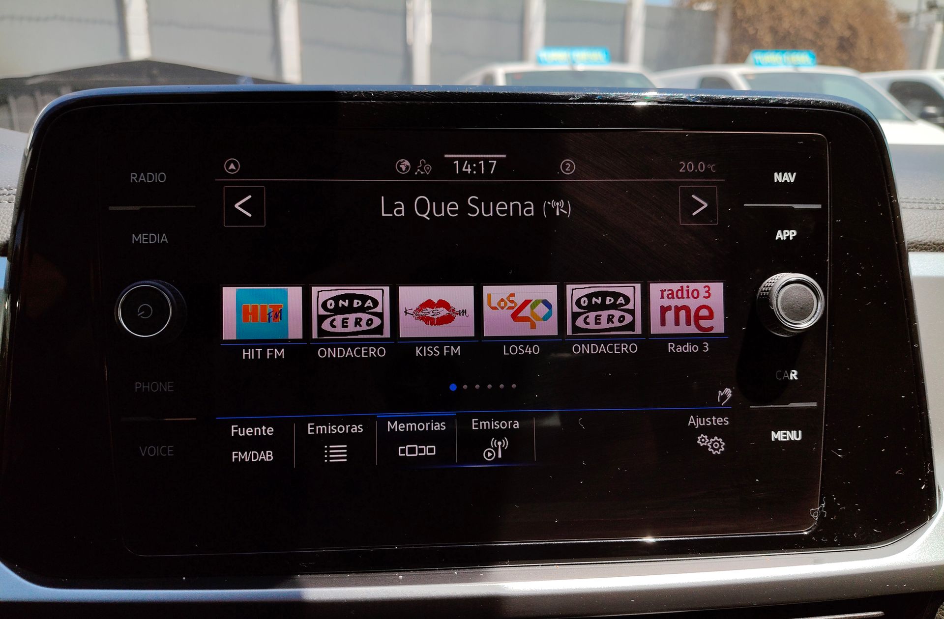 Volkswagen T-Roc Life 2.0 TDI - foto 31