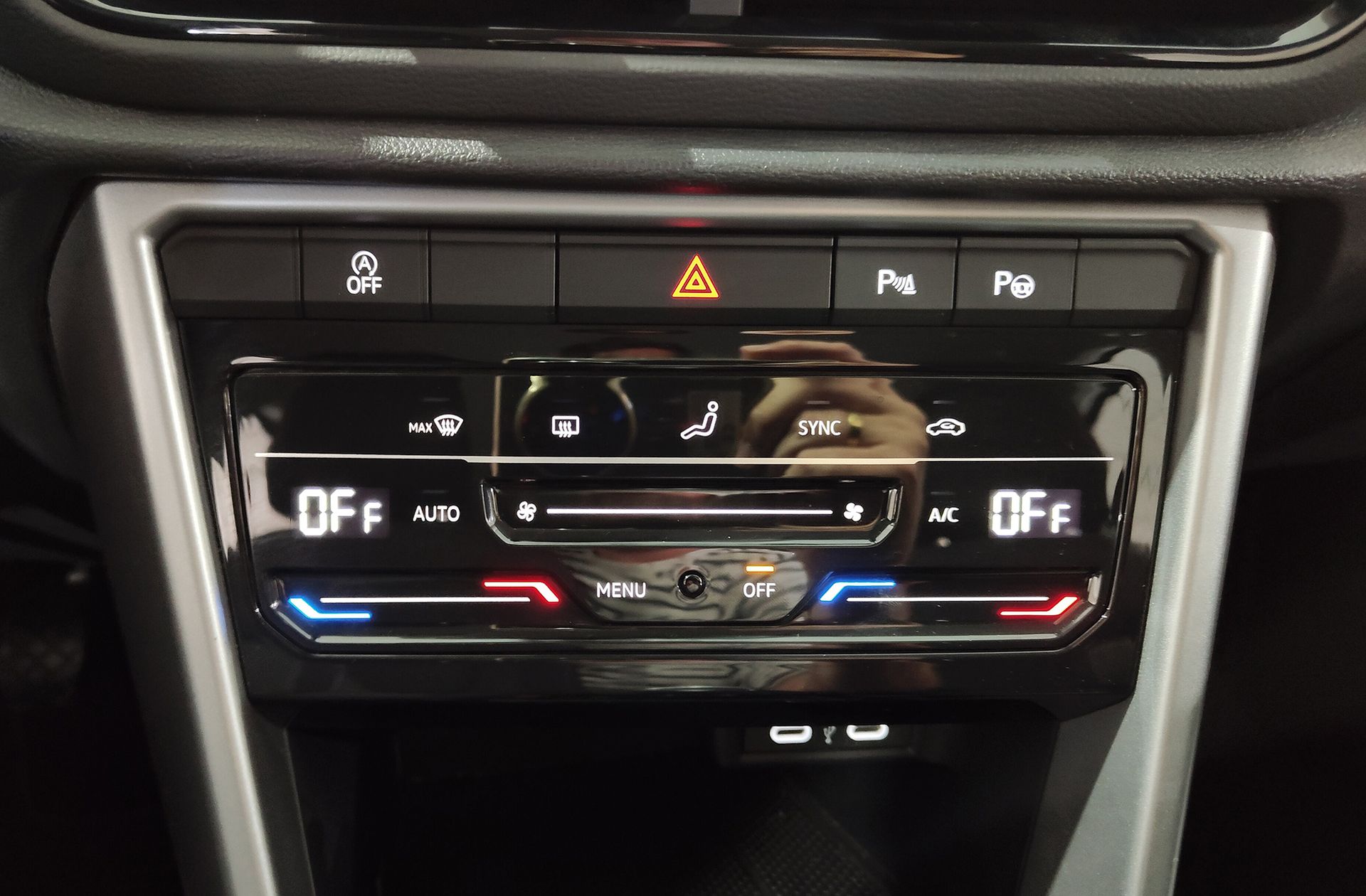 Volkswagen T-Roc Life 1.0 TSI - foto 32