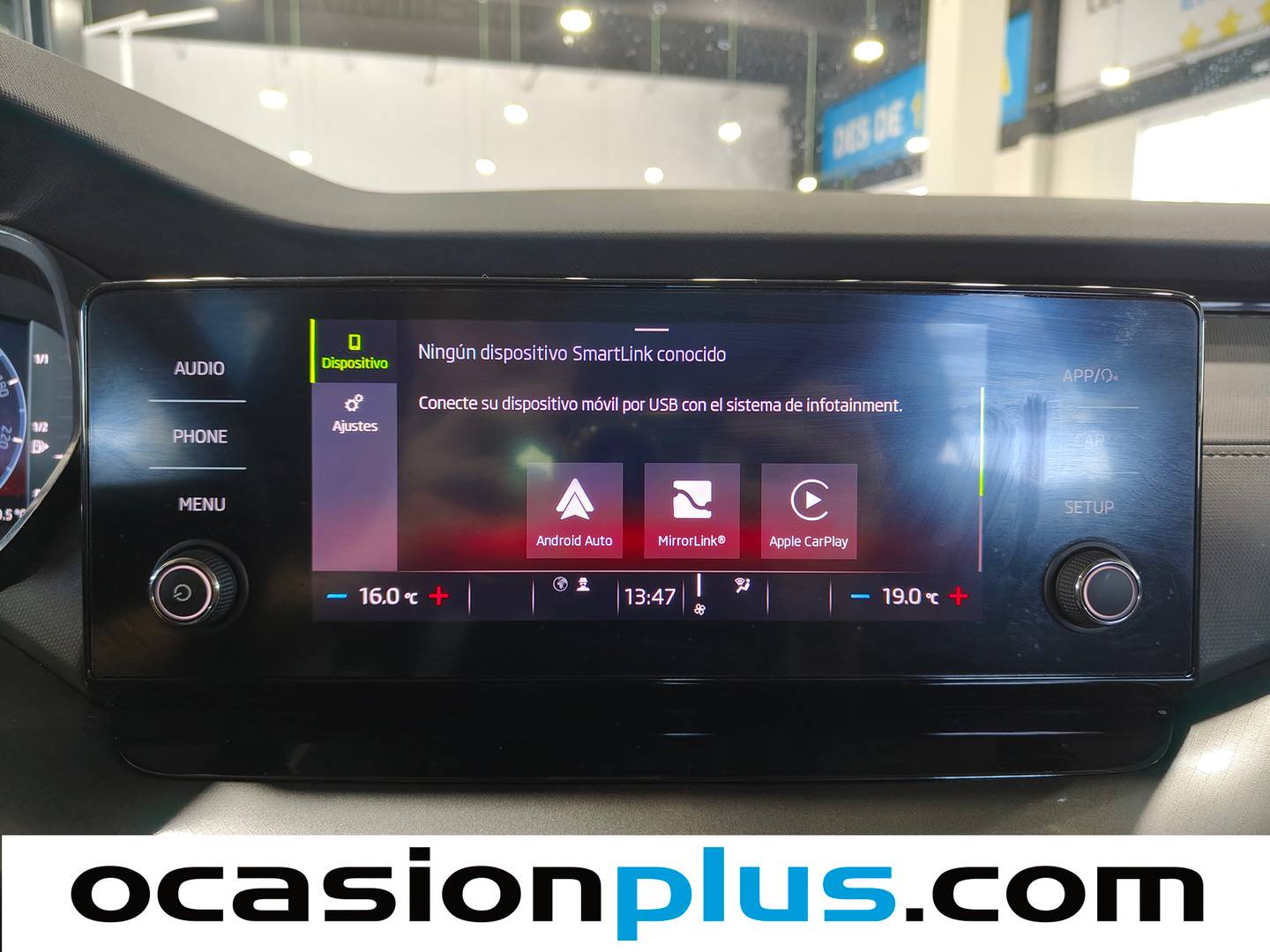Equipamiento del Skoda Octavia Skoda Octavia Combi Combi 2.0 TDI Ambition DSG 110 (150 CV)