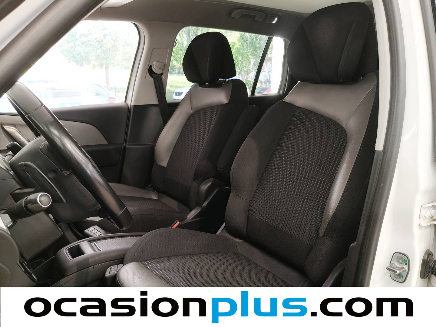 Foto asientos delanteros Citroën Grand C4 Picasso Citroën Grand C4 Picasso 1.6 THP S&S Exclusive Auto (165 CV)