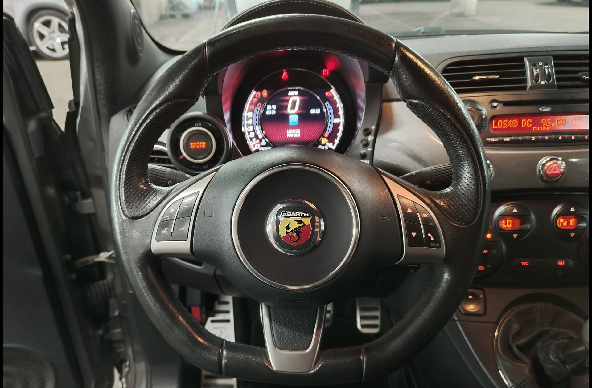 Abarth 500 1.4 16v T-Jet - foto 17