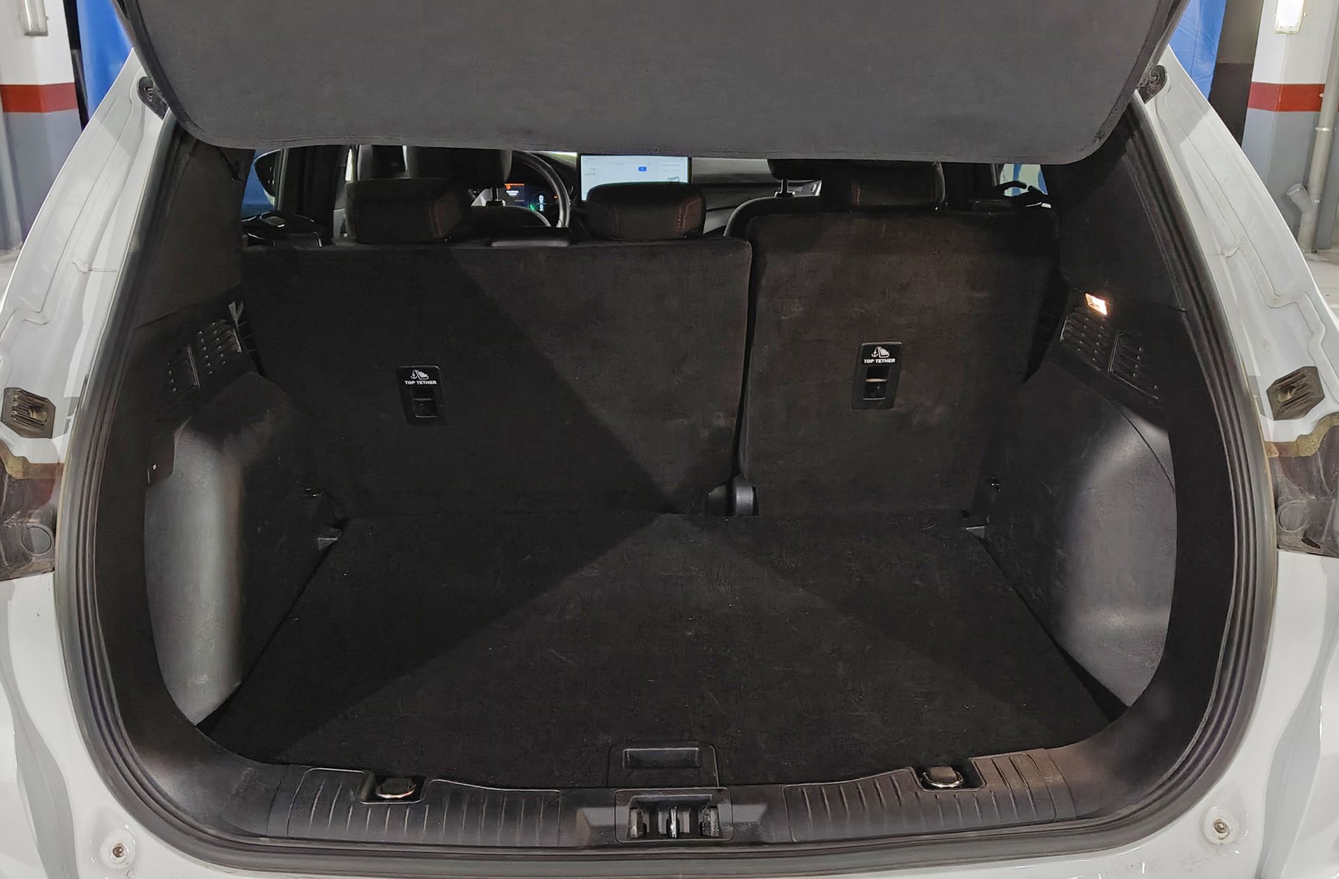 Ford Kuga 1.5T EcoBoost ST-Line 4x2 - foto 22