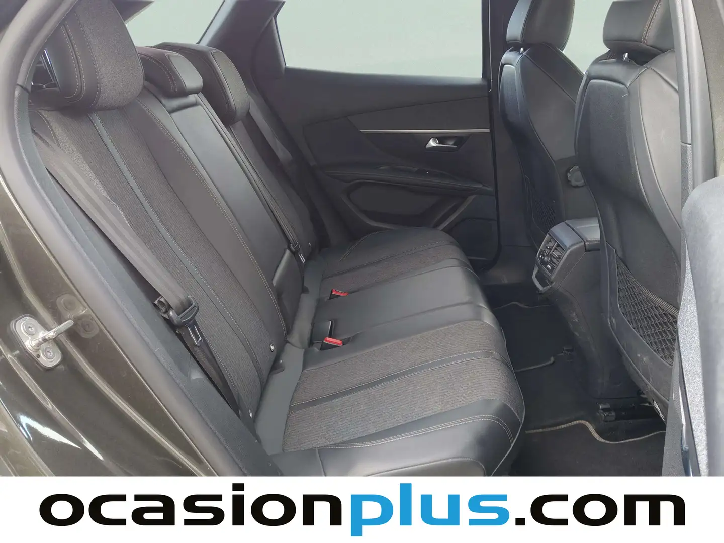 Foto Peugeot 3008 Peugeot 3008 PureTech 130 S&S GT Line (130 CV)