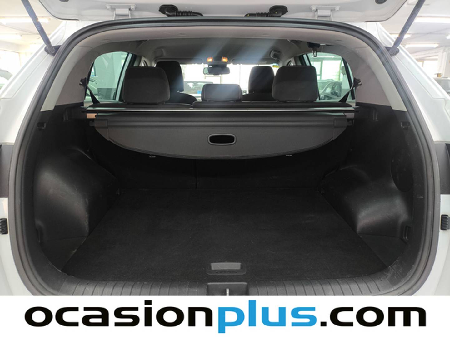 Fotos maletero KIA Sportage Kia Sportage 1.6 GDi x-Tech18 4x2 (132 CV)