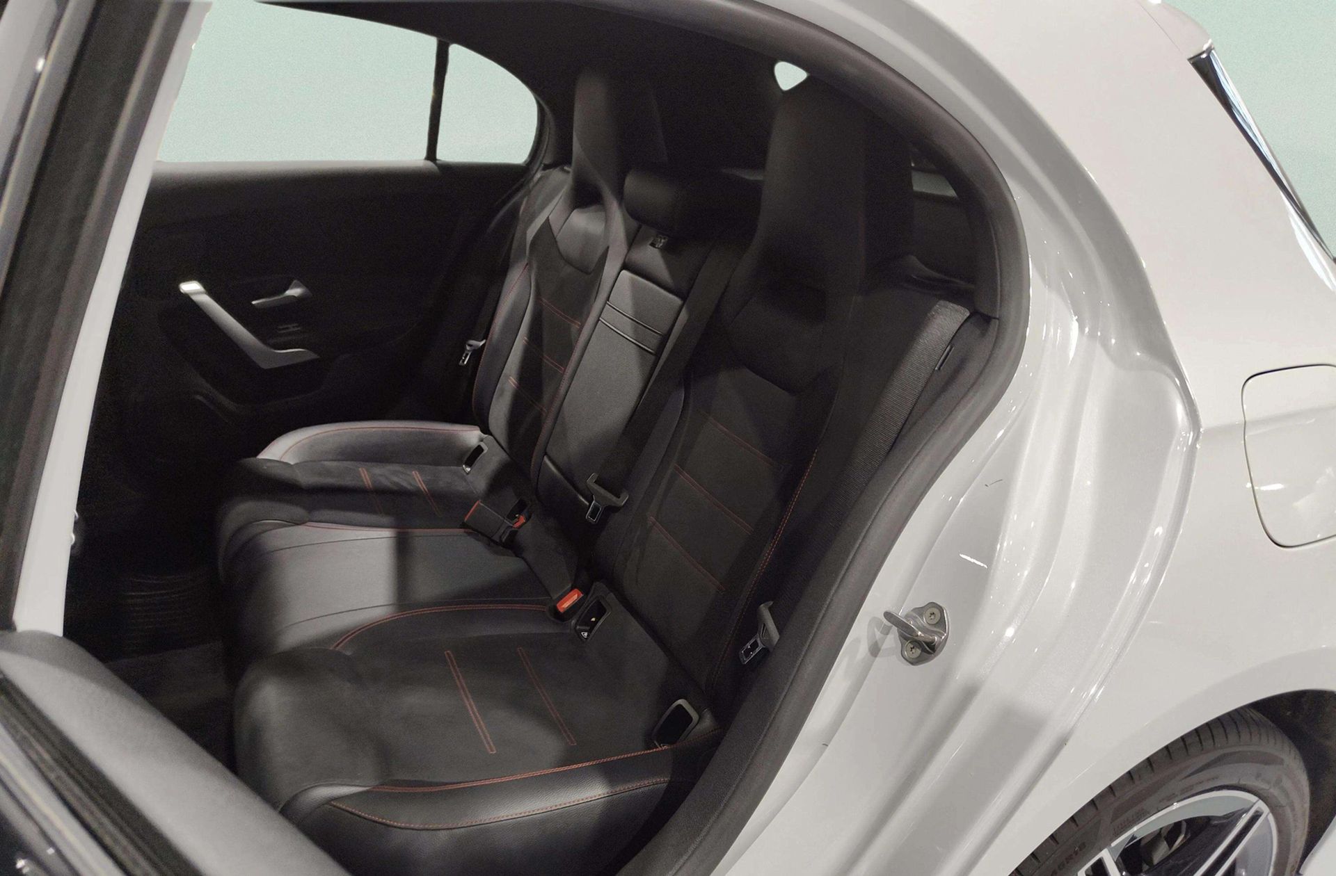 Mercedes-Benz Clase A 250 e Pack AMG - foto 15