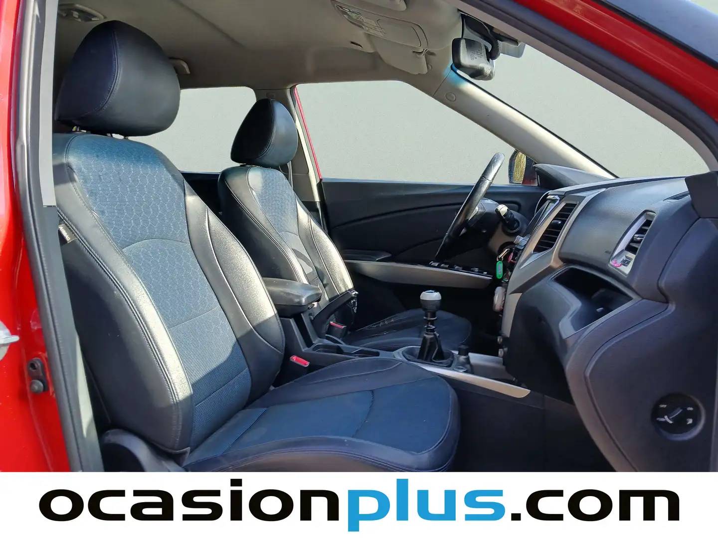 Foto SsangYong Tivoli Ssangyong Tivoli D16T Limited 4x2 (115 CV)