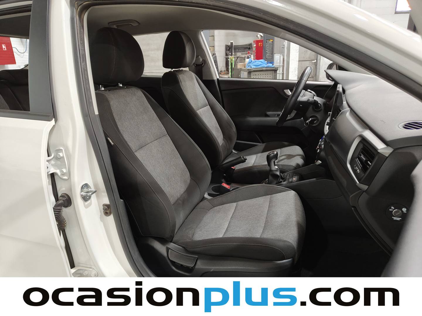 KIA Stonic KIA Stonic 1.0 T-GDi MHEV MT Concept (100 CV) km 0