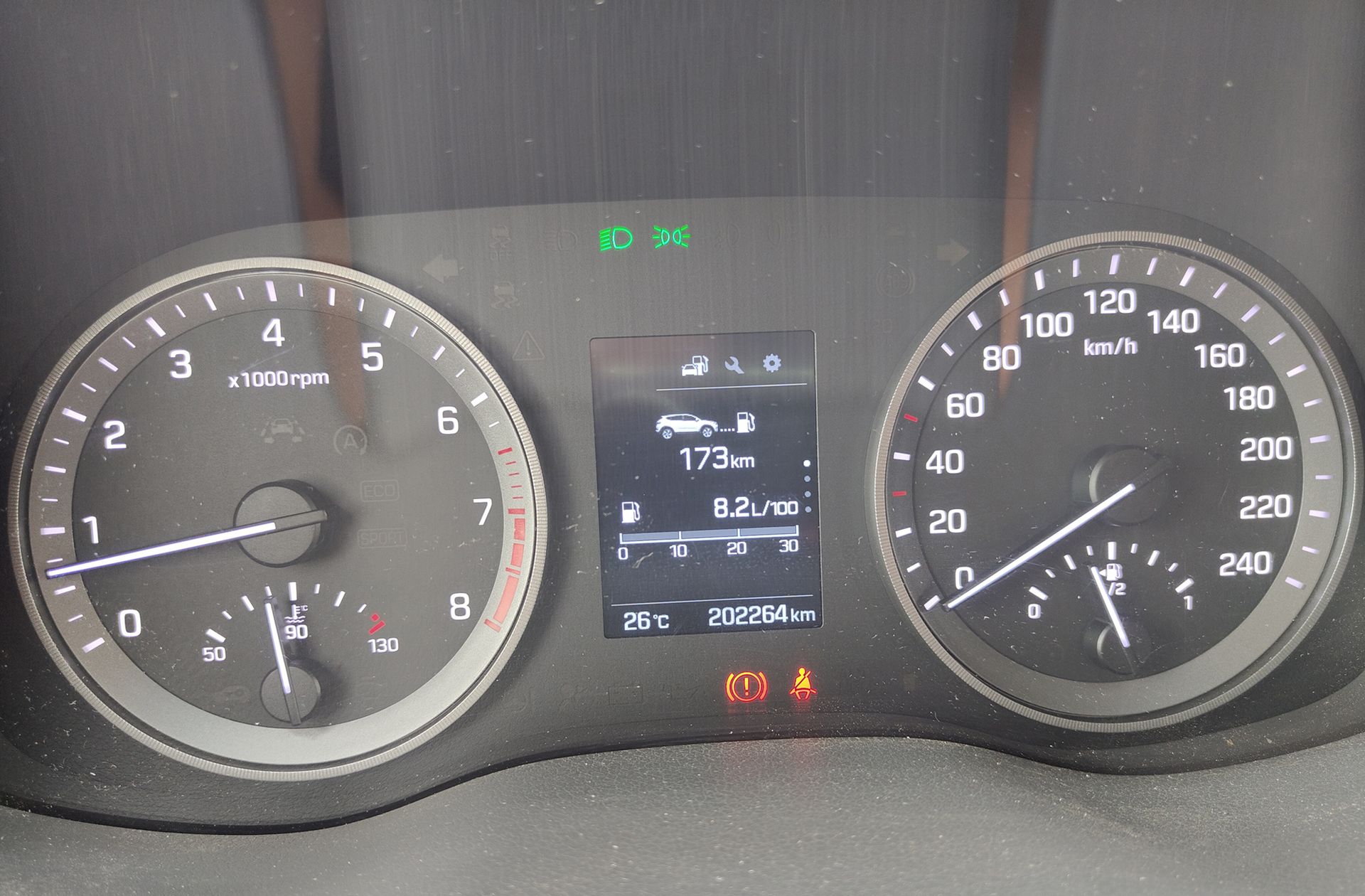 Hyundai Tucson 1.6 GDI BlueDrive Essence 4x2 - foto 19
