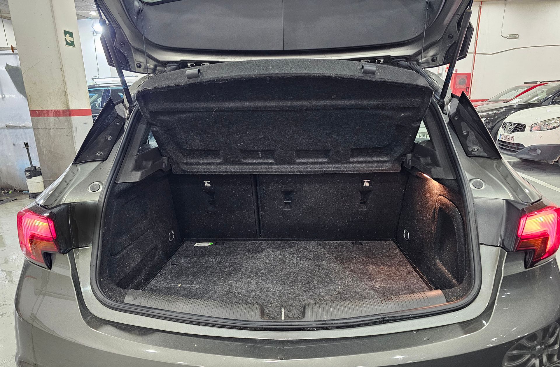 Opel Astra 1.5D DVH Design Tech - foto 18