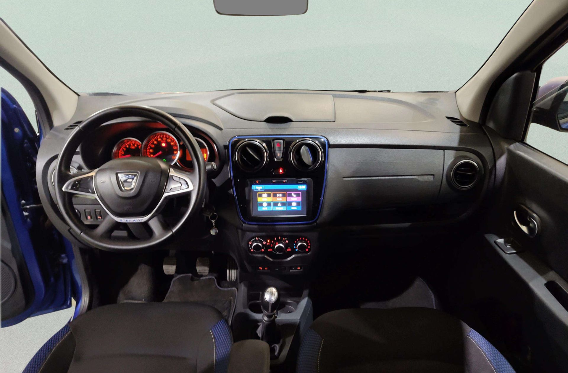 Dacia Lodgy Serie Limitada Aniversario TCe GPF 7 plazas - foto 7