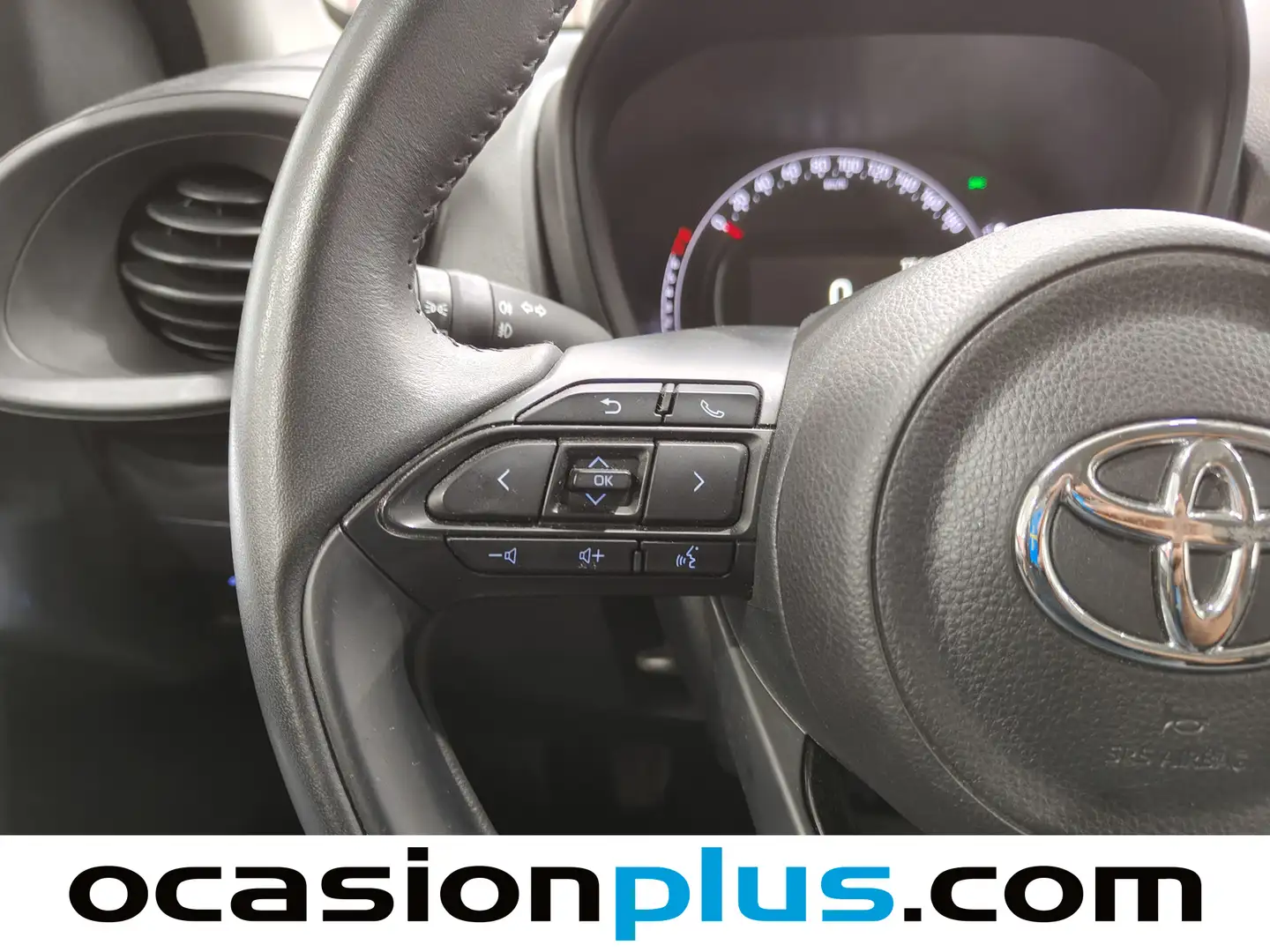 Foto Toyota Aygo X Cross Toyota Aygo X Cross 1.0 VVT-I Play (72 CV)