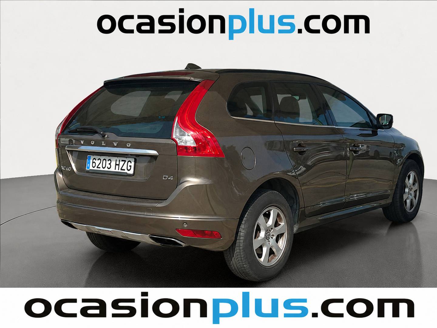 Foto trasera Volvo XC60 Volvo XC60 D4 Momentum Auto (181 CV) derecha