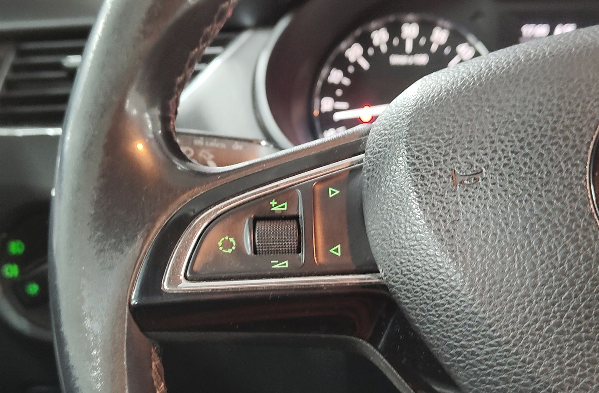 Škoda Octavia 2.0 TDI CR Ambition - foto 22