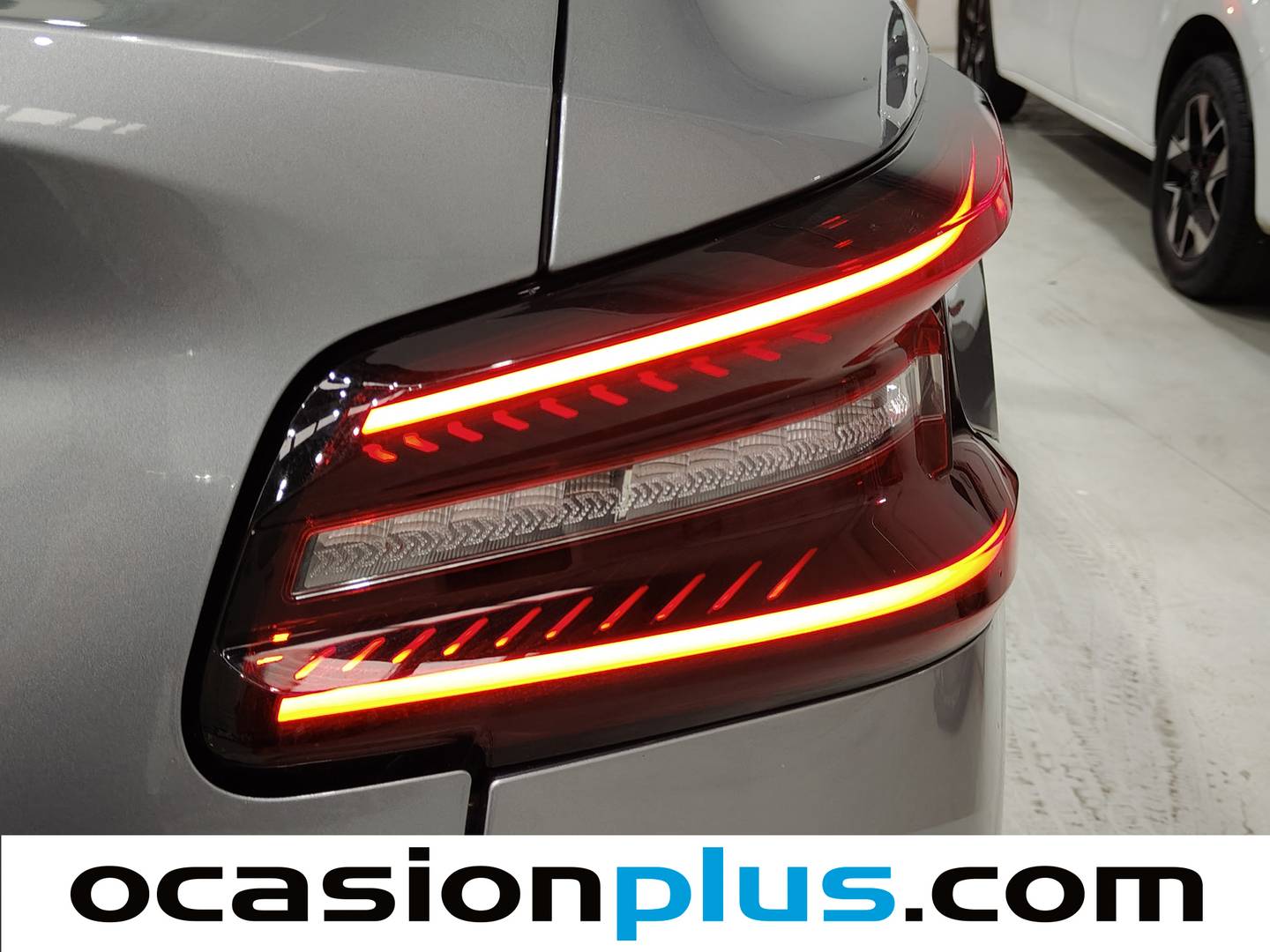 Foto Citroën C4 X Citroen C4 X PureTech 100 S&S 6v You (102 CV)