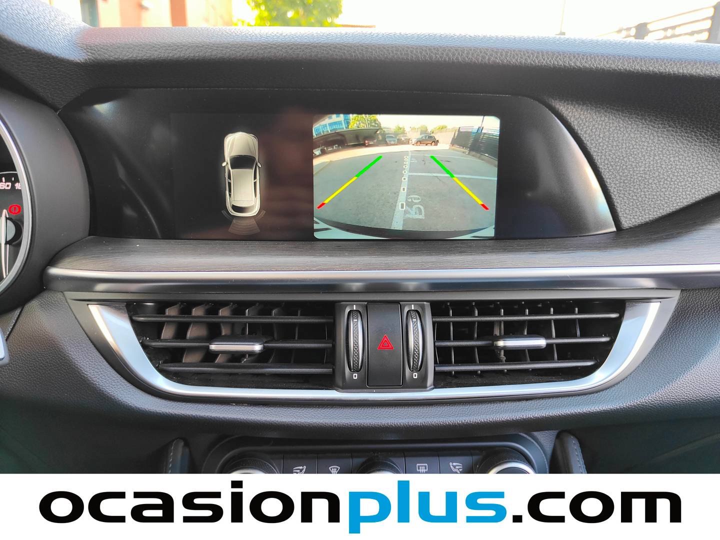 Foto Alfa Romeo Stelvio Alfa Romeo Stelvio 2.0 Petrol First Edition (II) Q4 (280 CV)