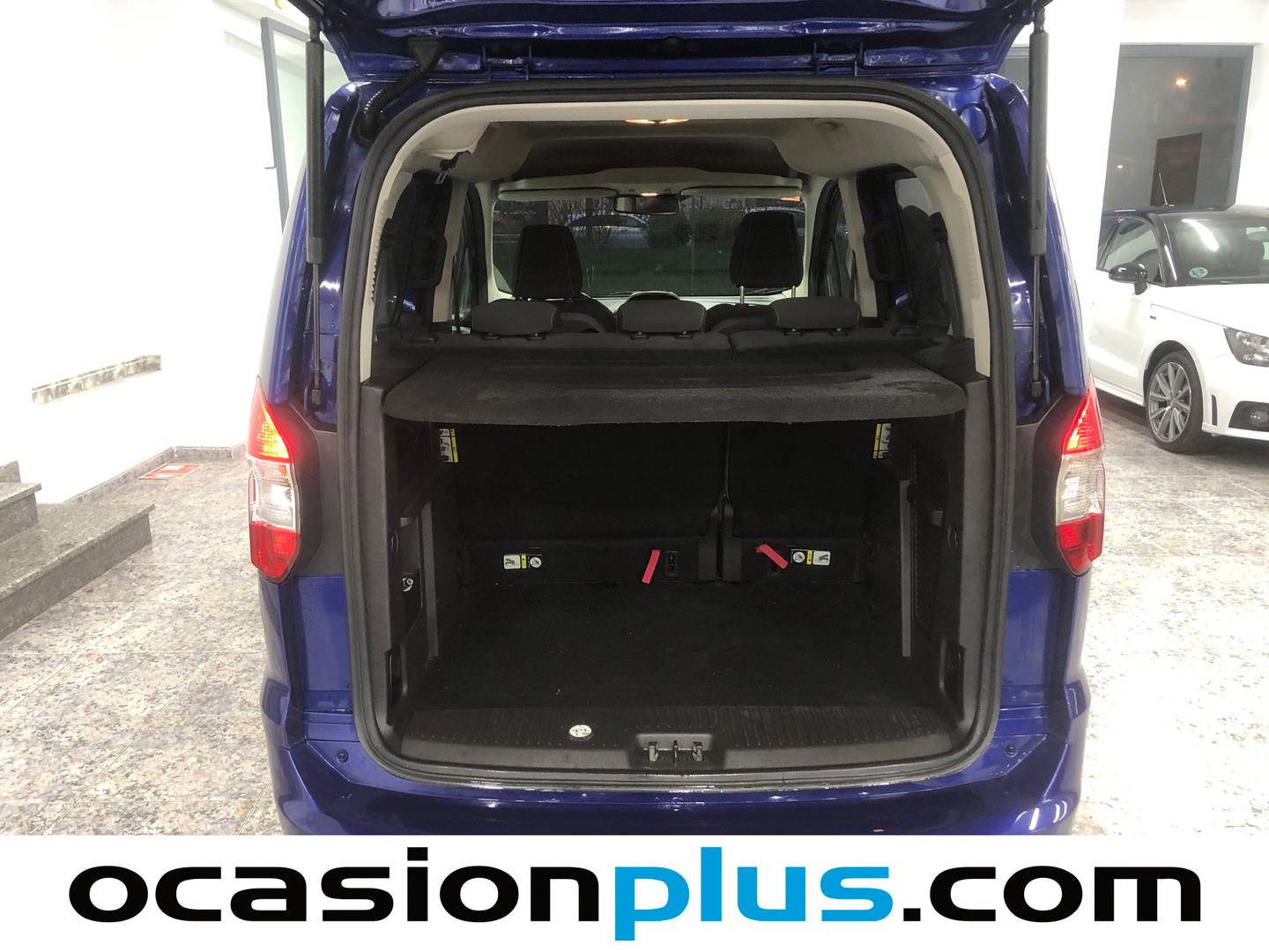 Foto Ford Tourneo Courier Ford Tourneo Courier 1.5 TDCi Trend (75 CV)