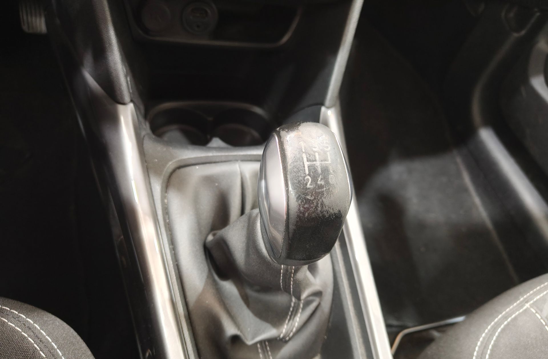 Peugeot 2008 BlueHDi 100 Style - foto 5