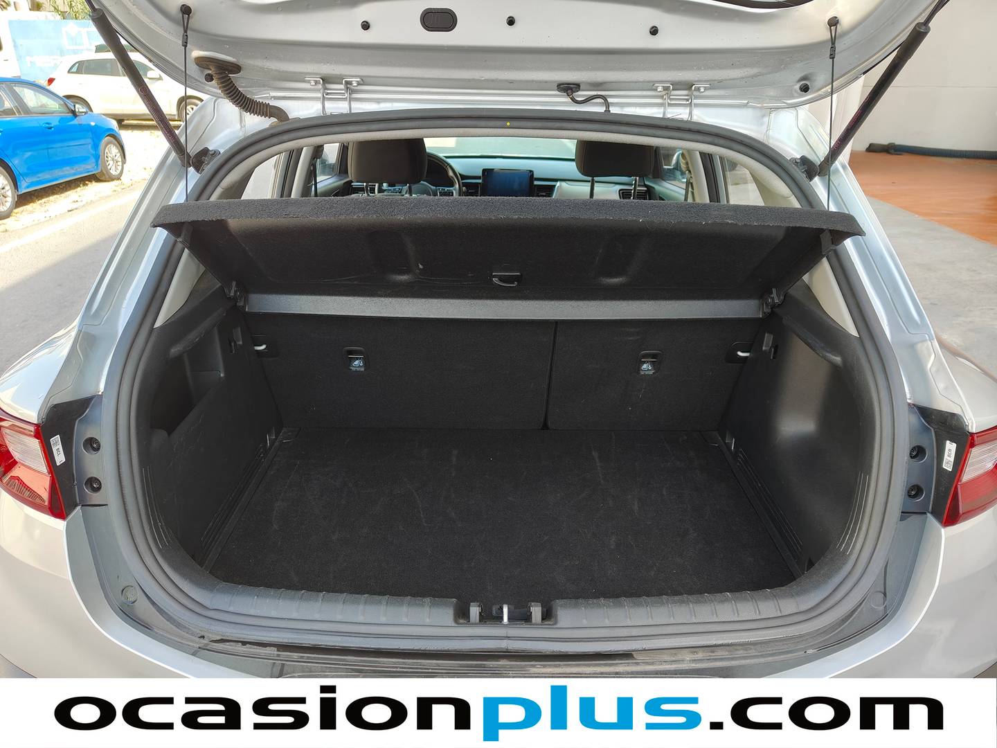 Fotos maletero KIA Stonic KIA Stonic 1.0 T-GDi Drive DCT (100 CV)