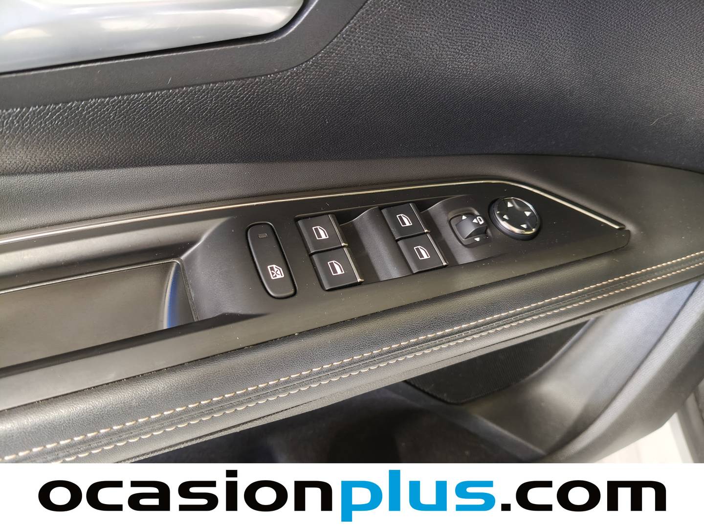 Peugeot 5008 Peugeot 5008 PureTech 130 S&S GT 7 Plazas (130 CV) de ocasión