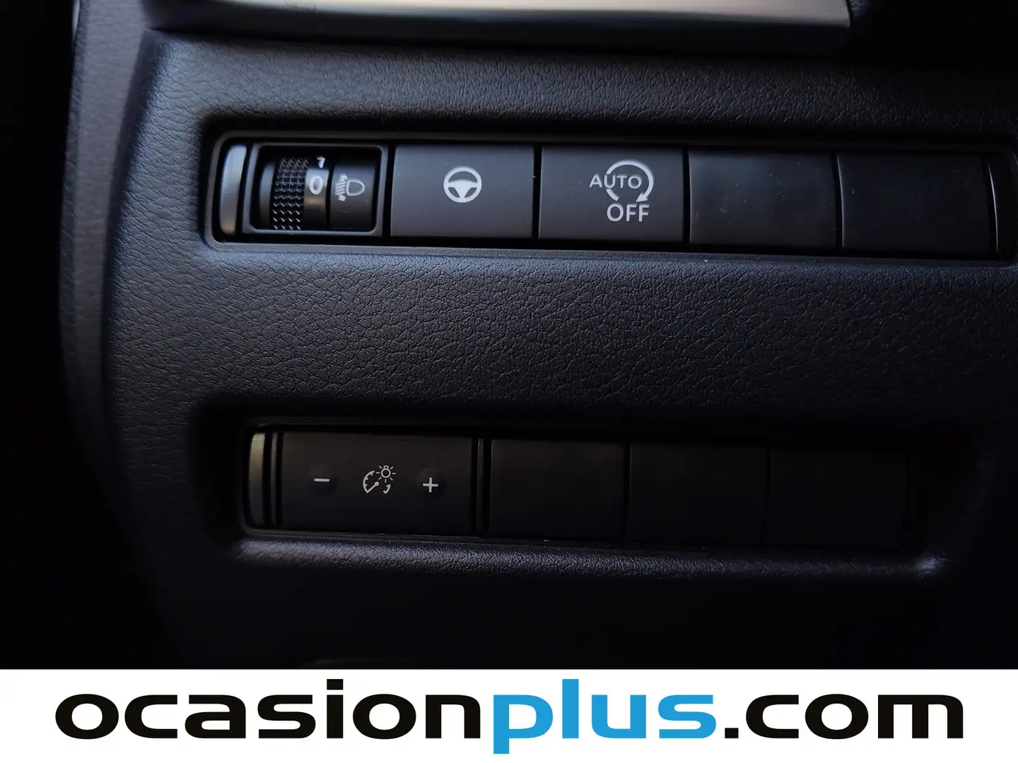 Foto Nissan QASHQAI Nissan Qashqai DIG-T 140 N-Connecta (140 CV)