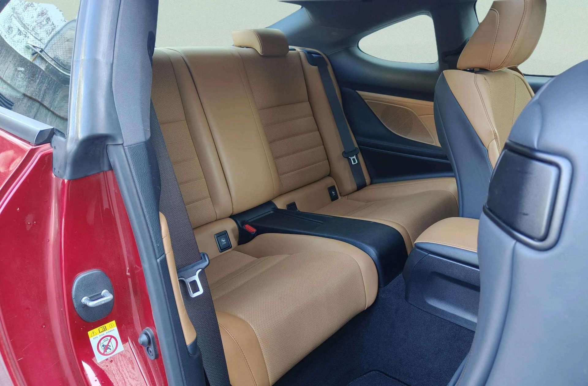 Lexus RC 300h Executive Navi Nedc - foto 23