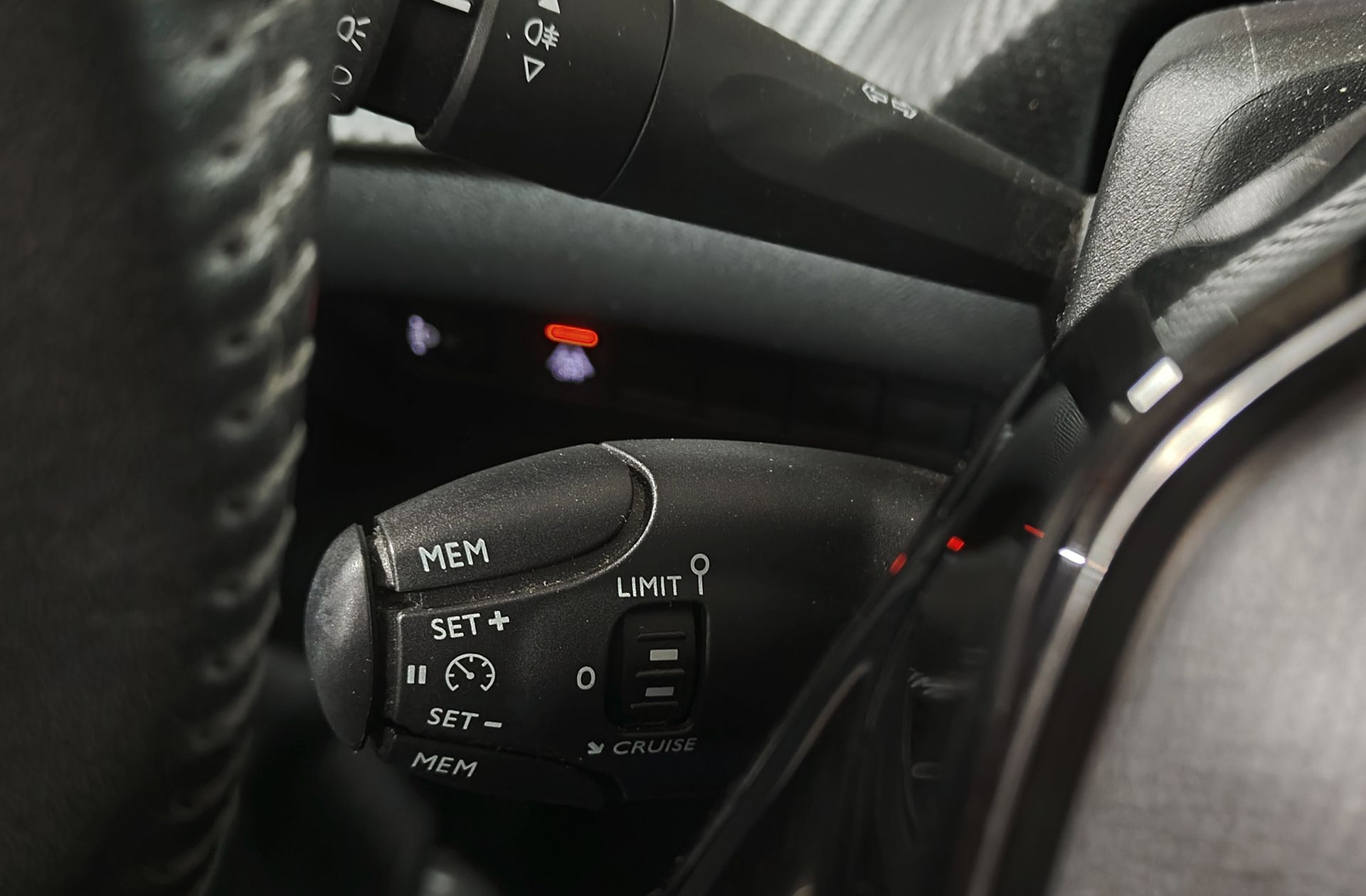 Peugeot 208 PureTech 75 Active - foto 24