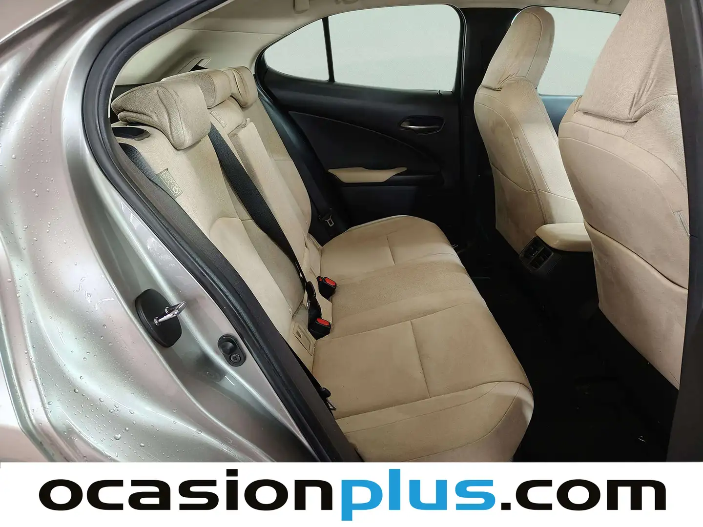 Foto Lexus UX Lexus UX 250h Business Navigation 2WD (184 CV)